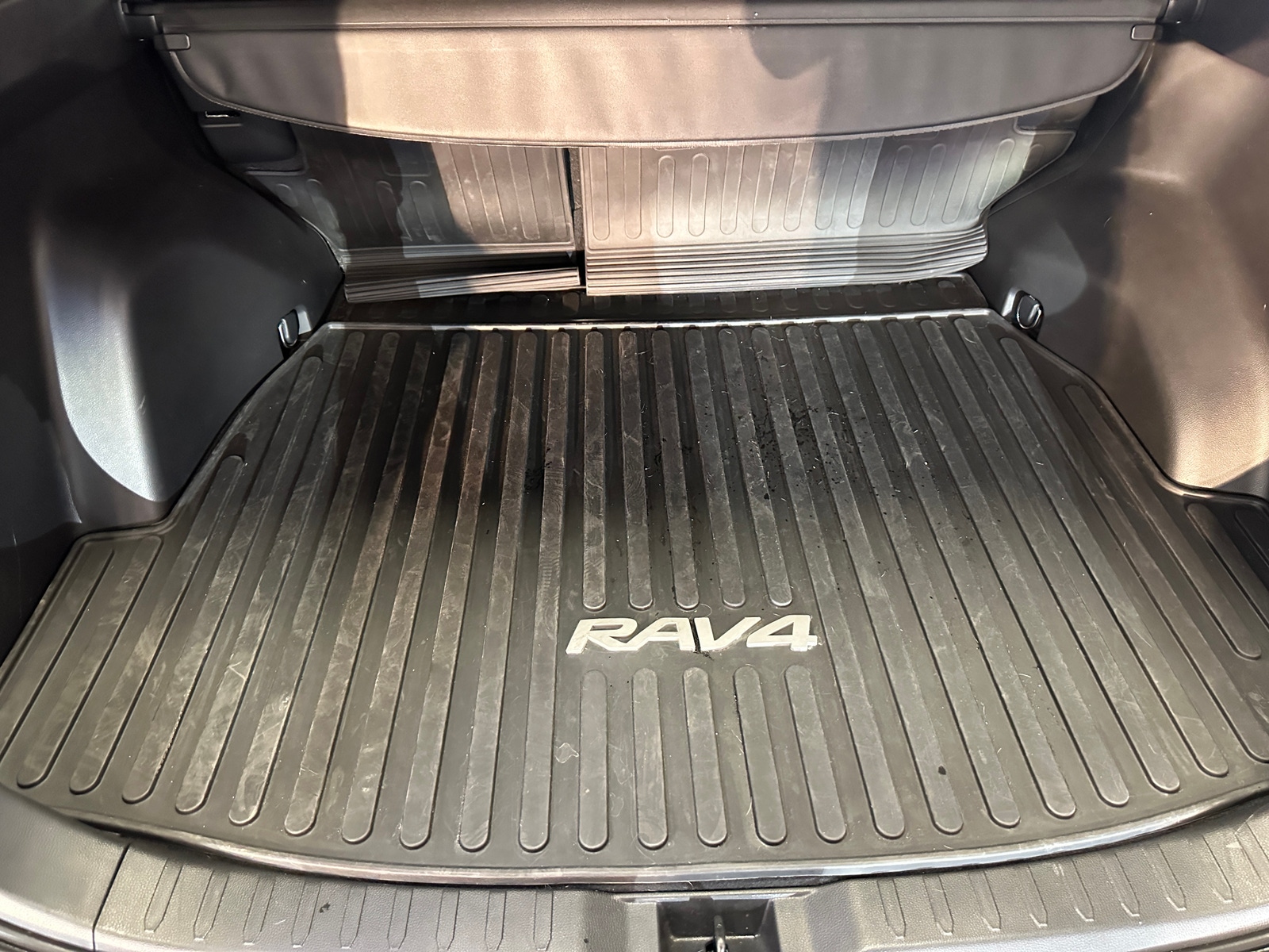 Thumbnail: 2025 Toyota RAV4 - 7