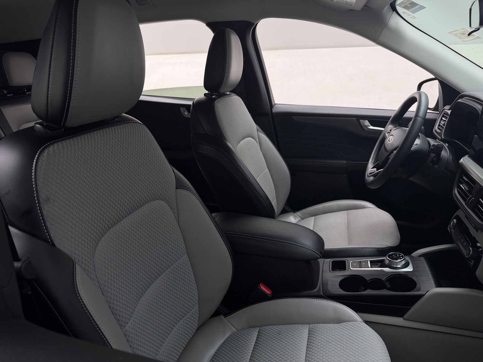 Thumbnail: 2023 Ford Escape - 2