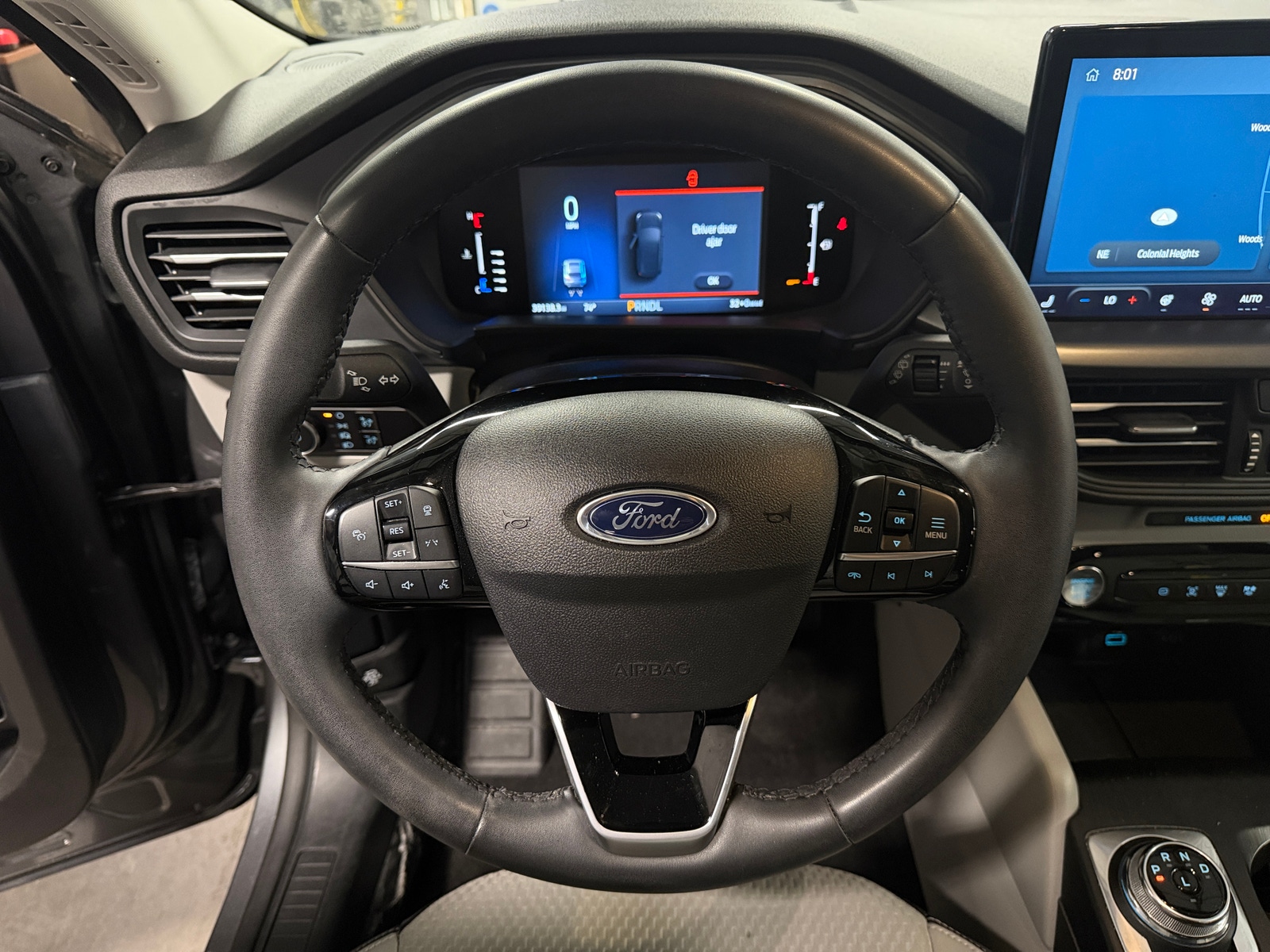 Thumbnail: 2023 Ford Escape - 5