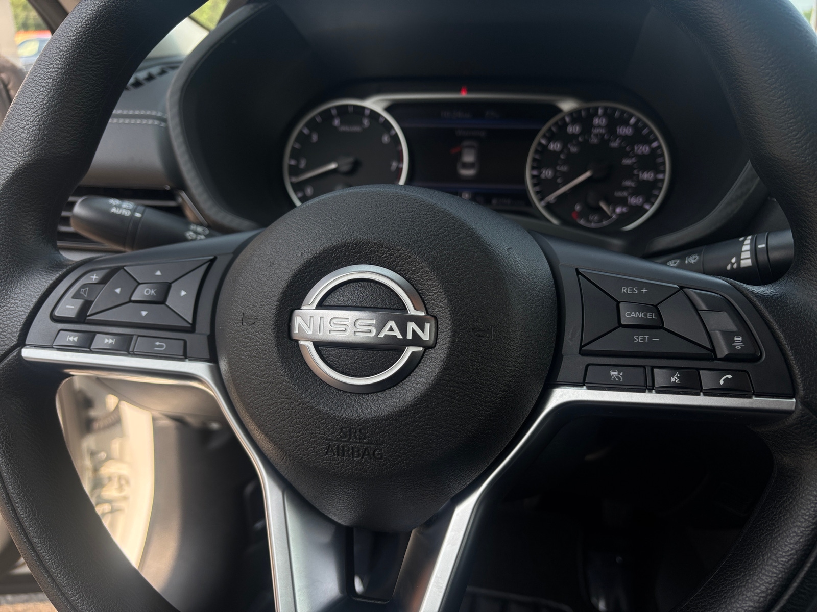Thumbnail: 2025 Nissan Sentra - 5
