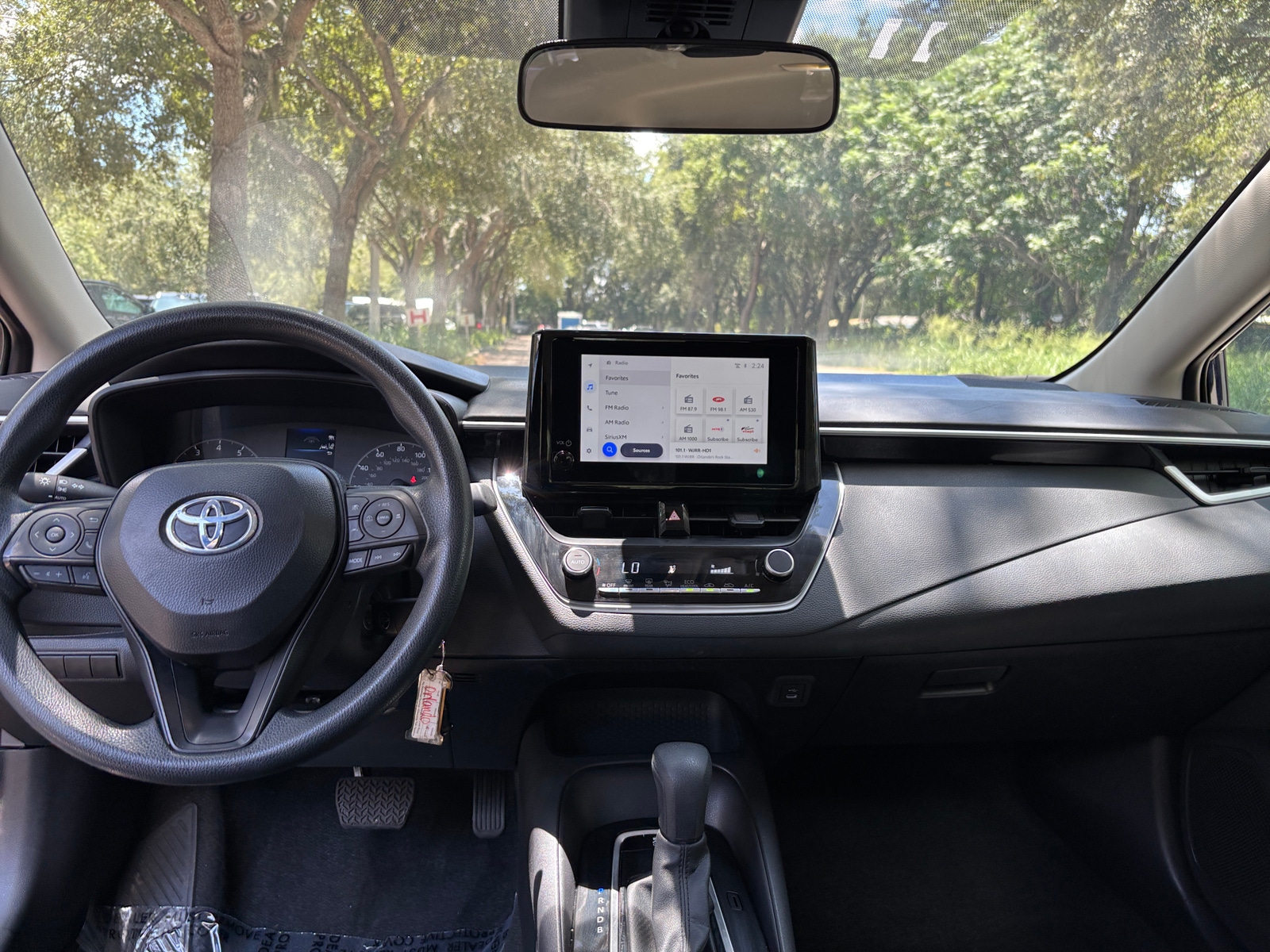 Thumbnail: 2025 Toyota Corolla - 3