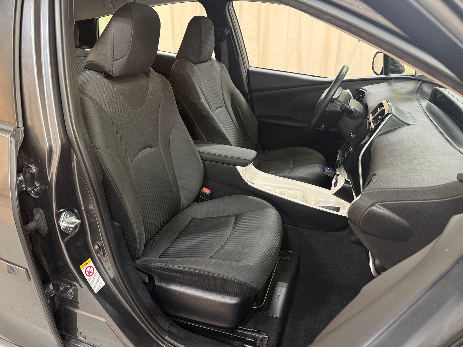 Thumbnail: 2016 Toyota Prius - 2