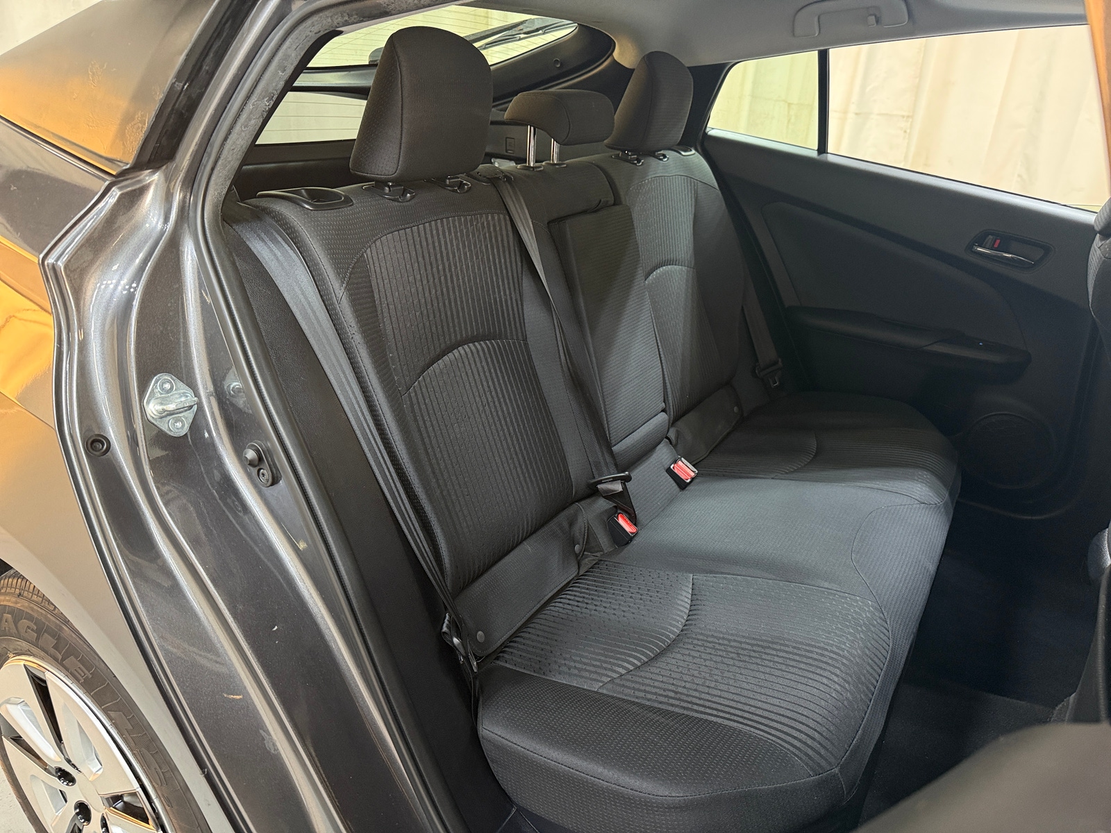 Thumbnail: 2016 Toyota Prius - 6