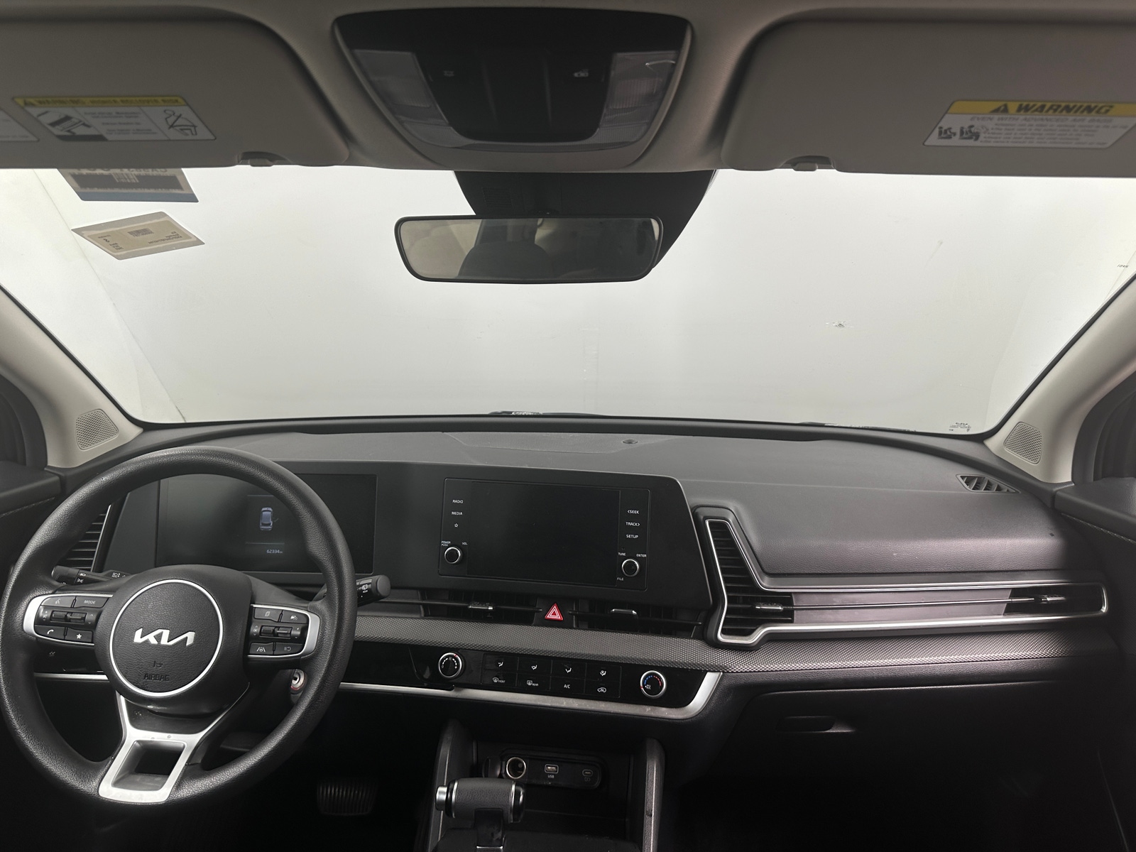 Thumbnail: 2023 Kia Sportage - 3