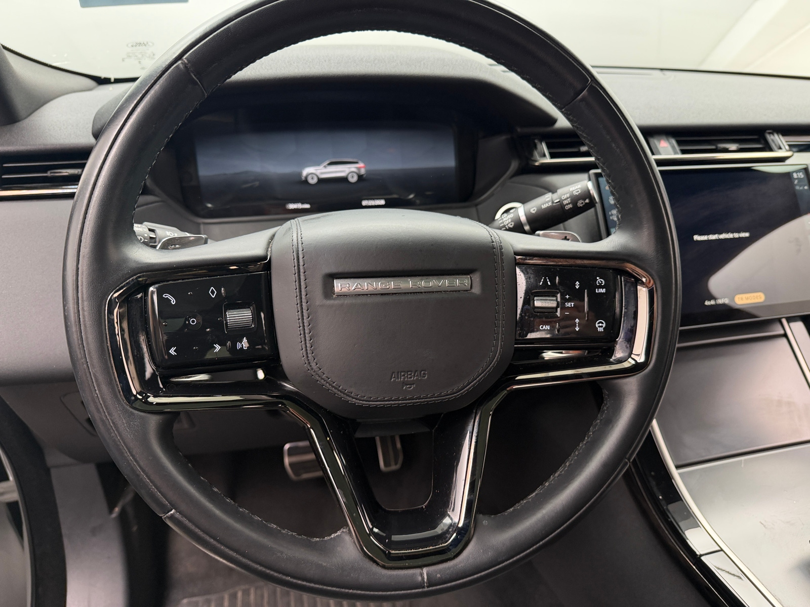 Thumbnail: 2025 Land Rover Range Rover Velar - 4