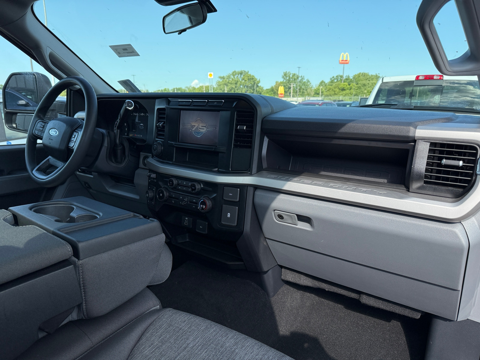Thumbnail: 2023 Ford Econoline - 3