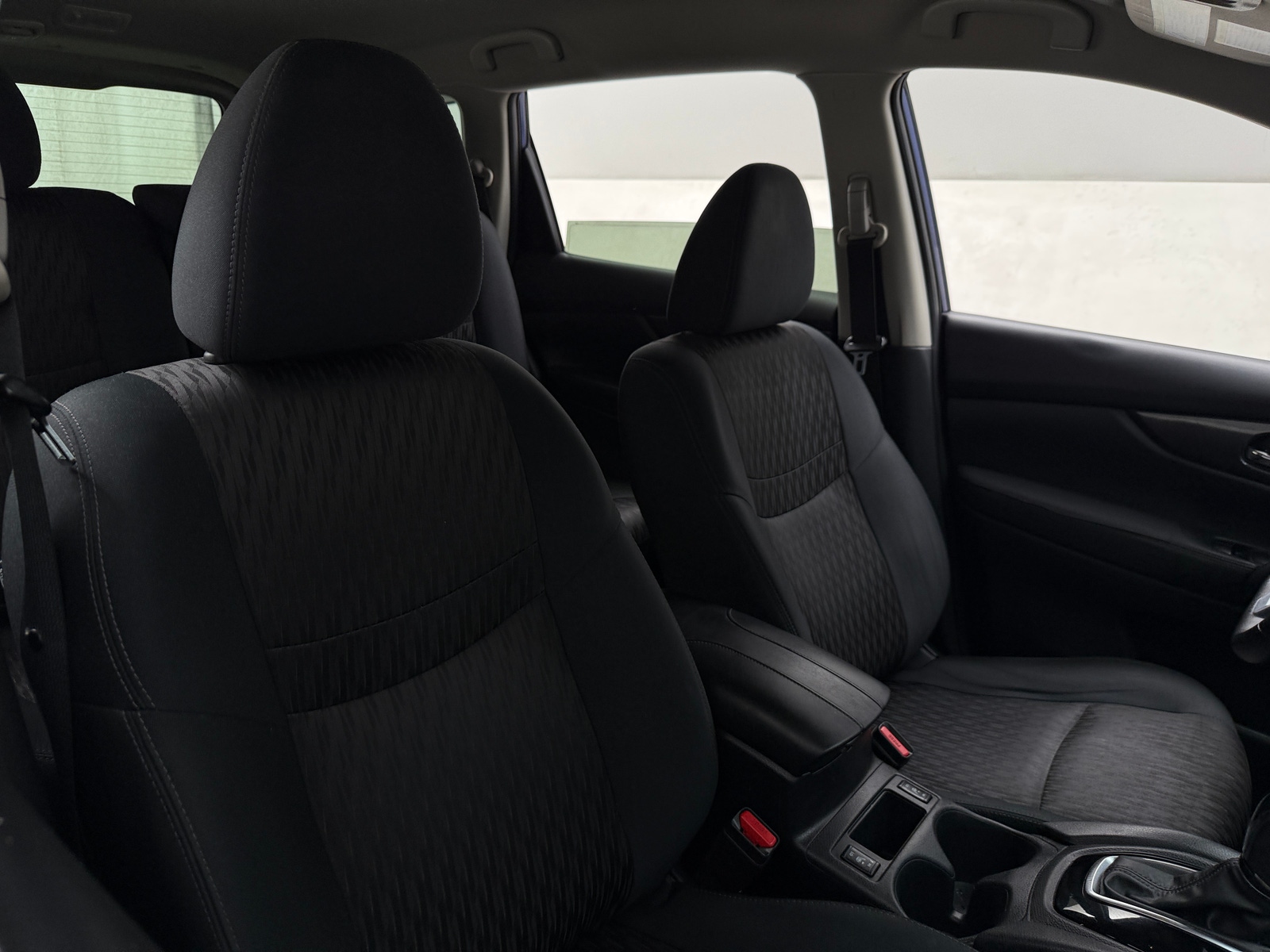 Thumbnail: 2019 Nissan Rogue - 2