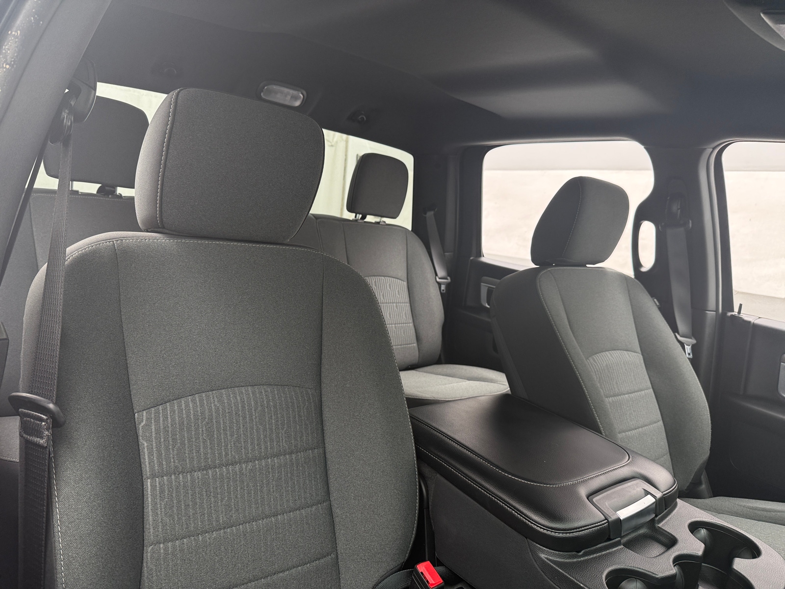Thumbnail: 2022 RAM 1500 Classic - 2
