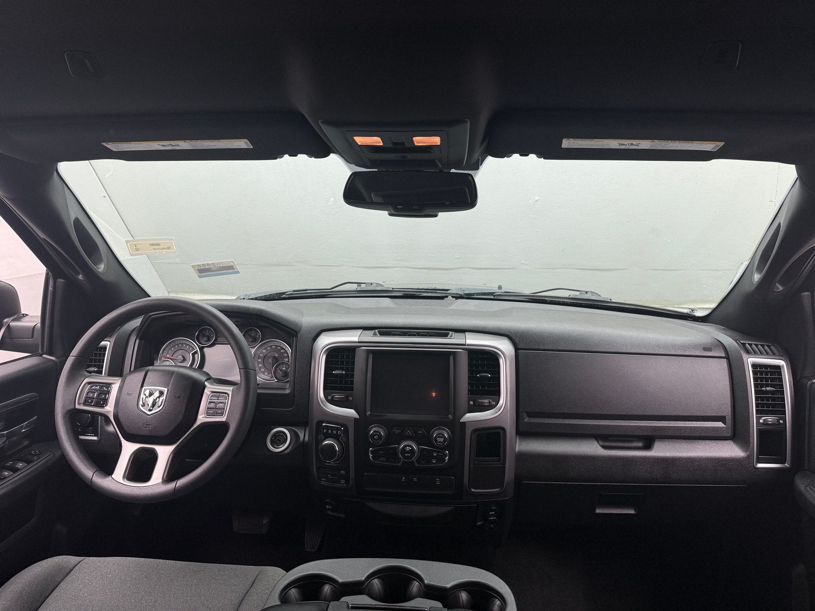 Thumbnail: 2022 RAM 1500 Classic - 3