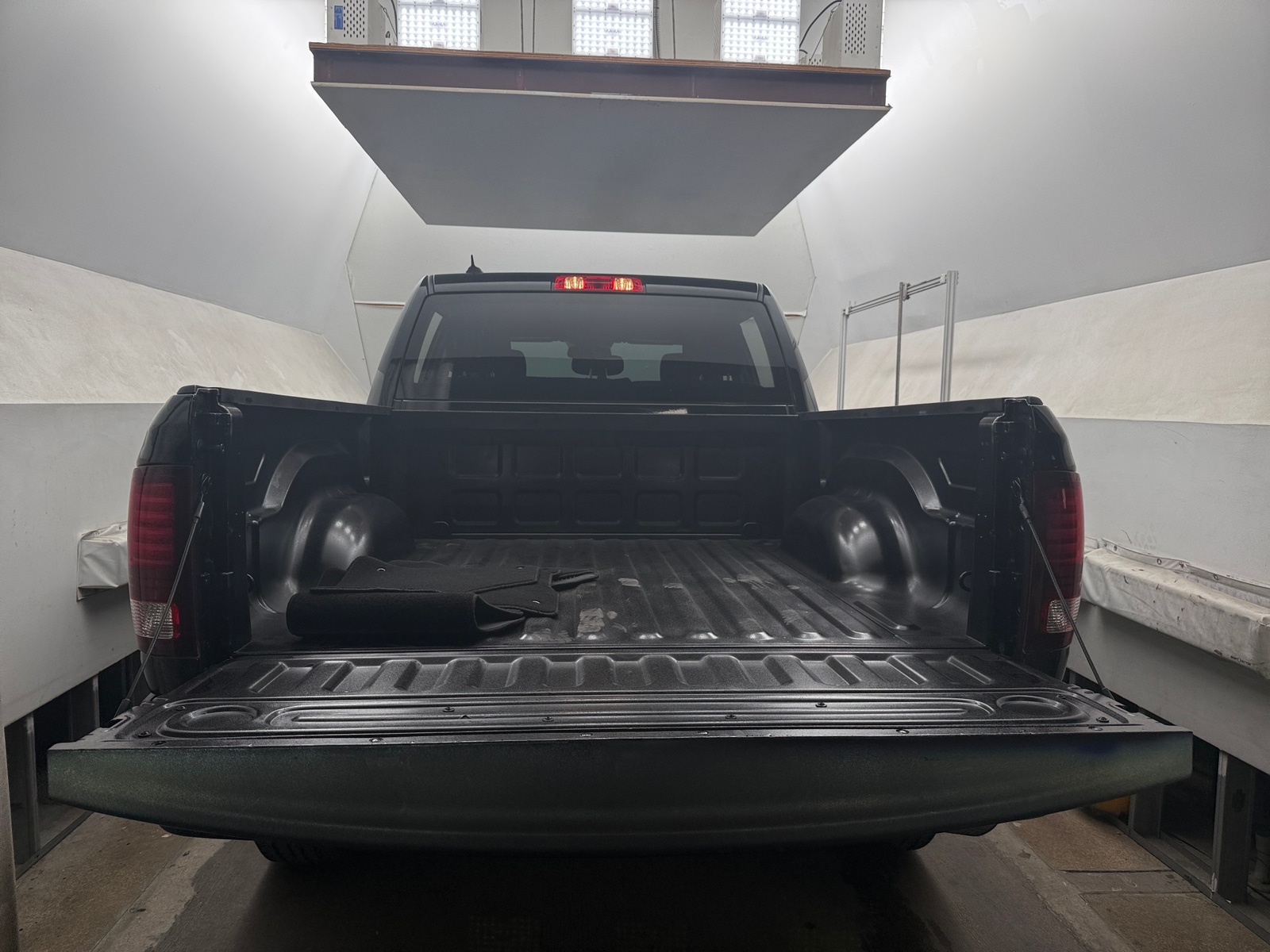 Thumbnail: 2022 RAM 1500 Classic - 7