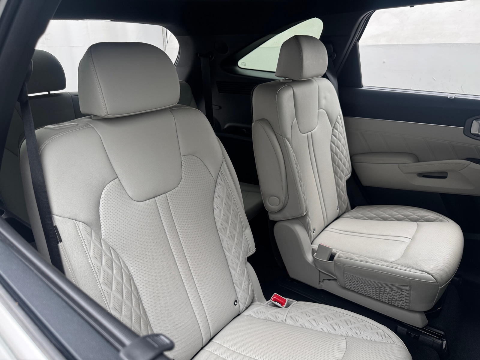 Thumbnail: 2025 Kia Sorento - 5
