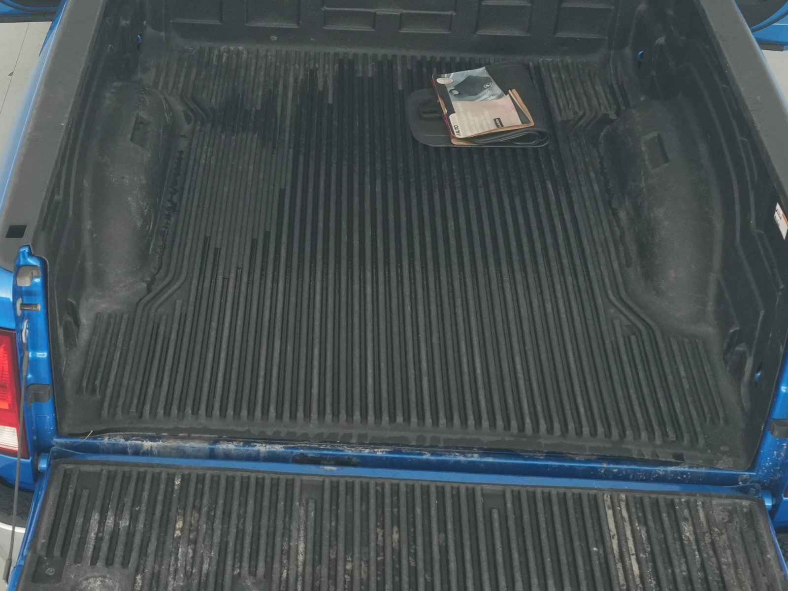 Thumbnail: 2024 RAM 1500 Classic - 7
