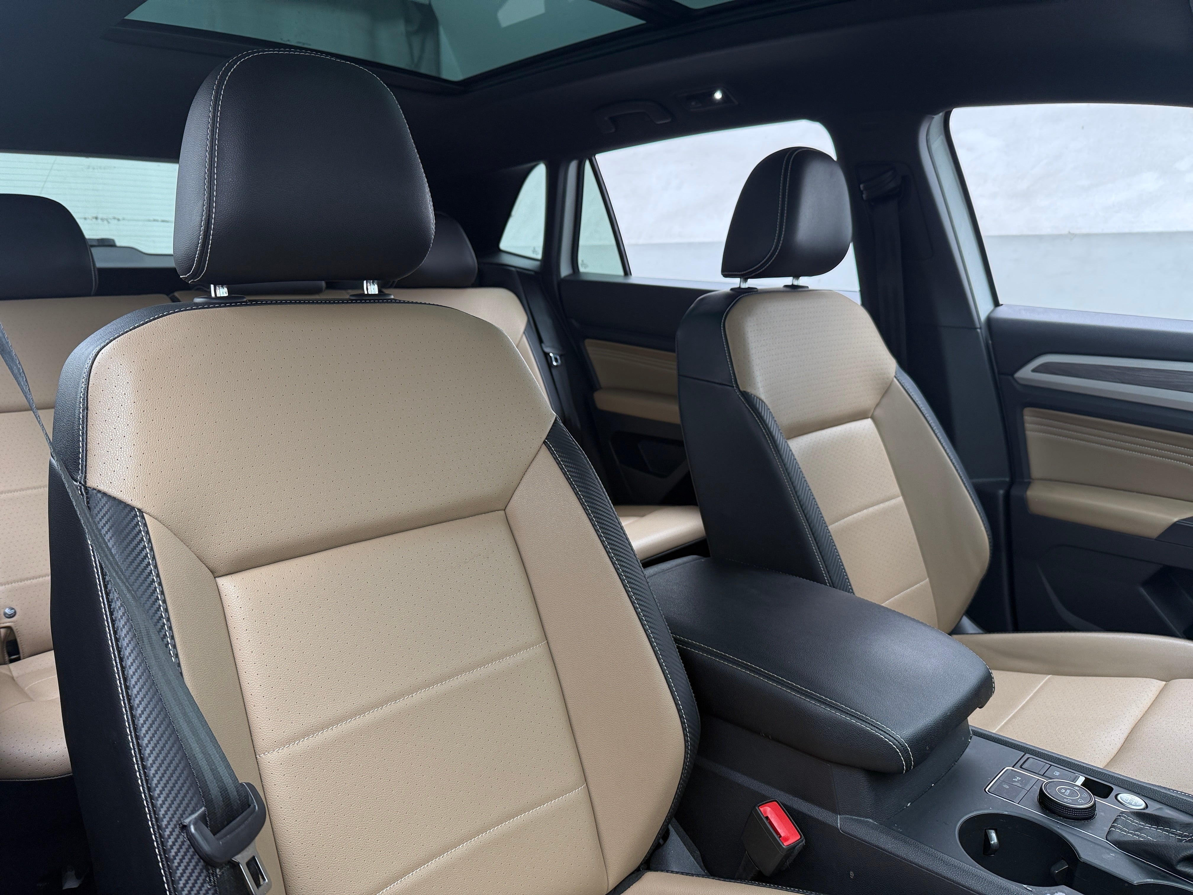 2021 Volkswagen Atlas Cross Sport SE w/Tech