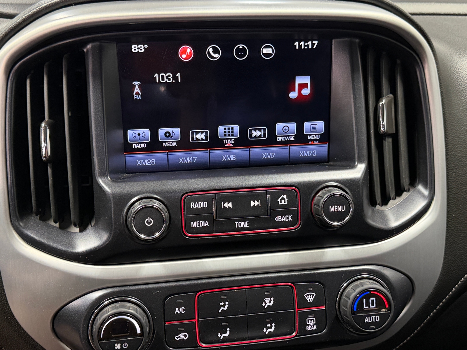 Thumbnail: 2016 GMC Canyon - 3