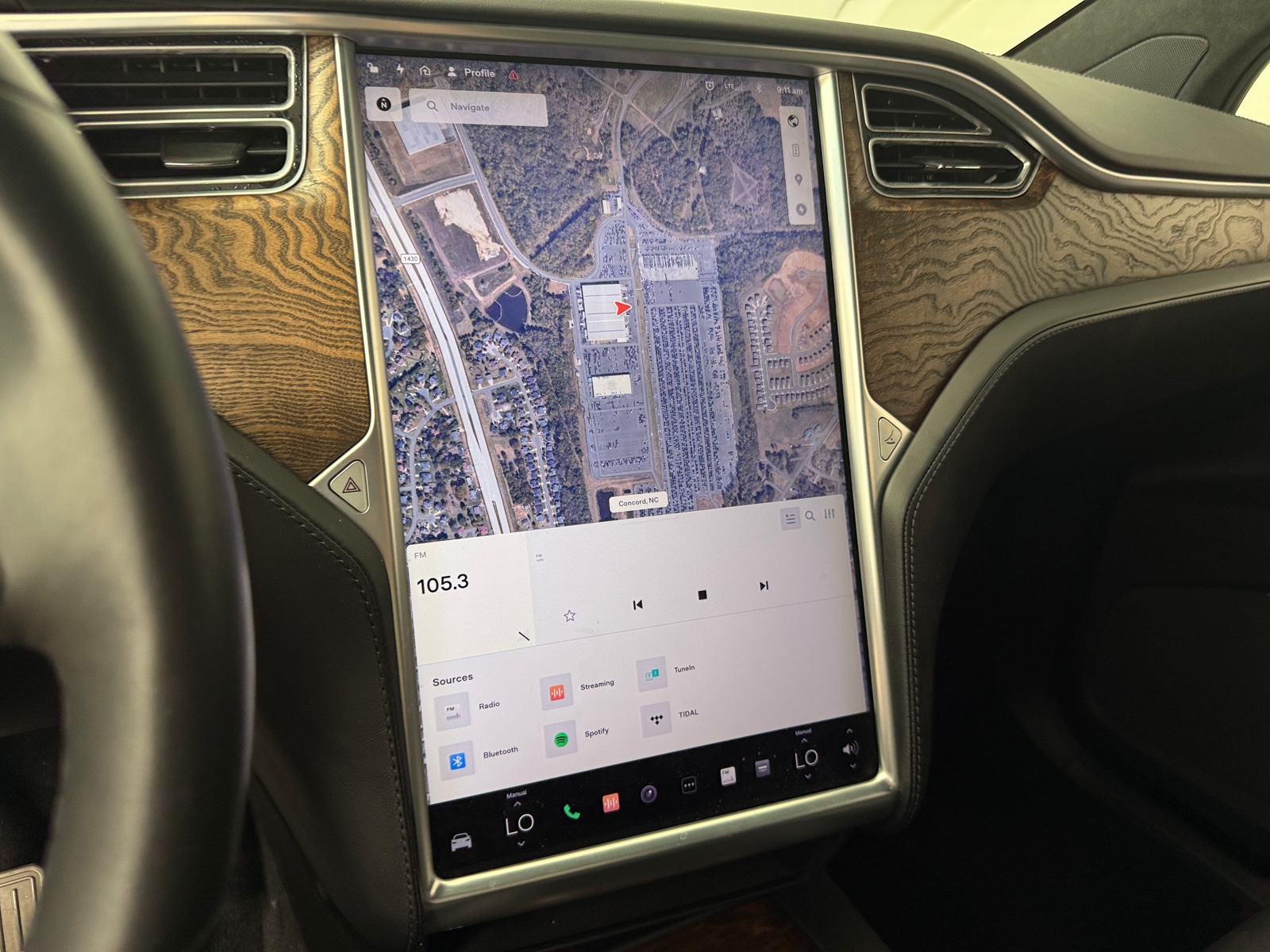 Thumbnail: 2017 Tesla Model X - 3