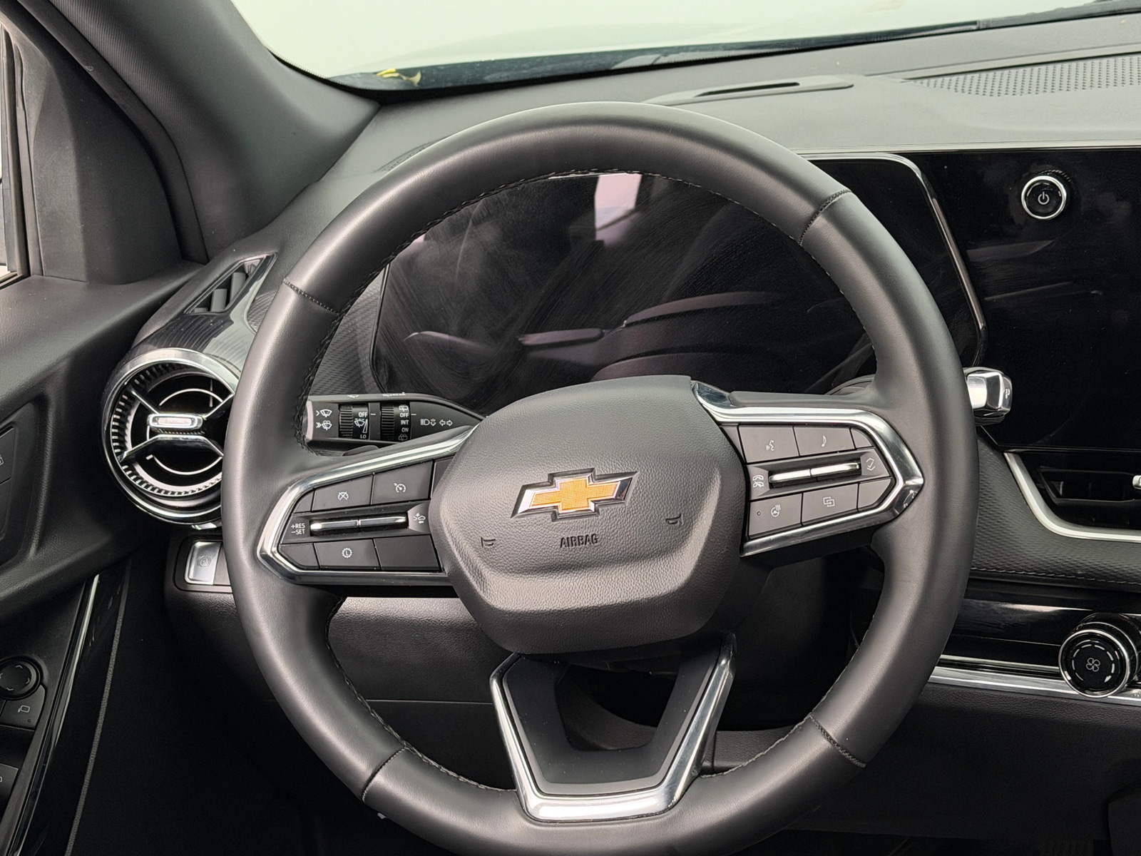 Thumbnail: 2025 Chevrolet Equinox - 5