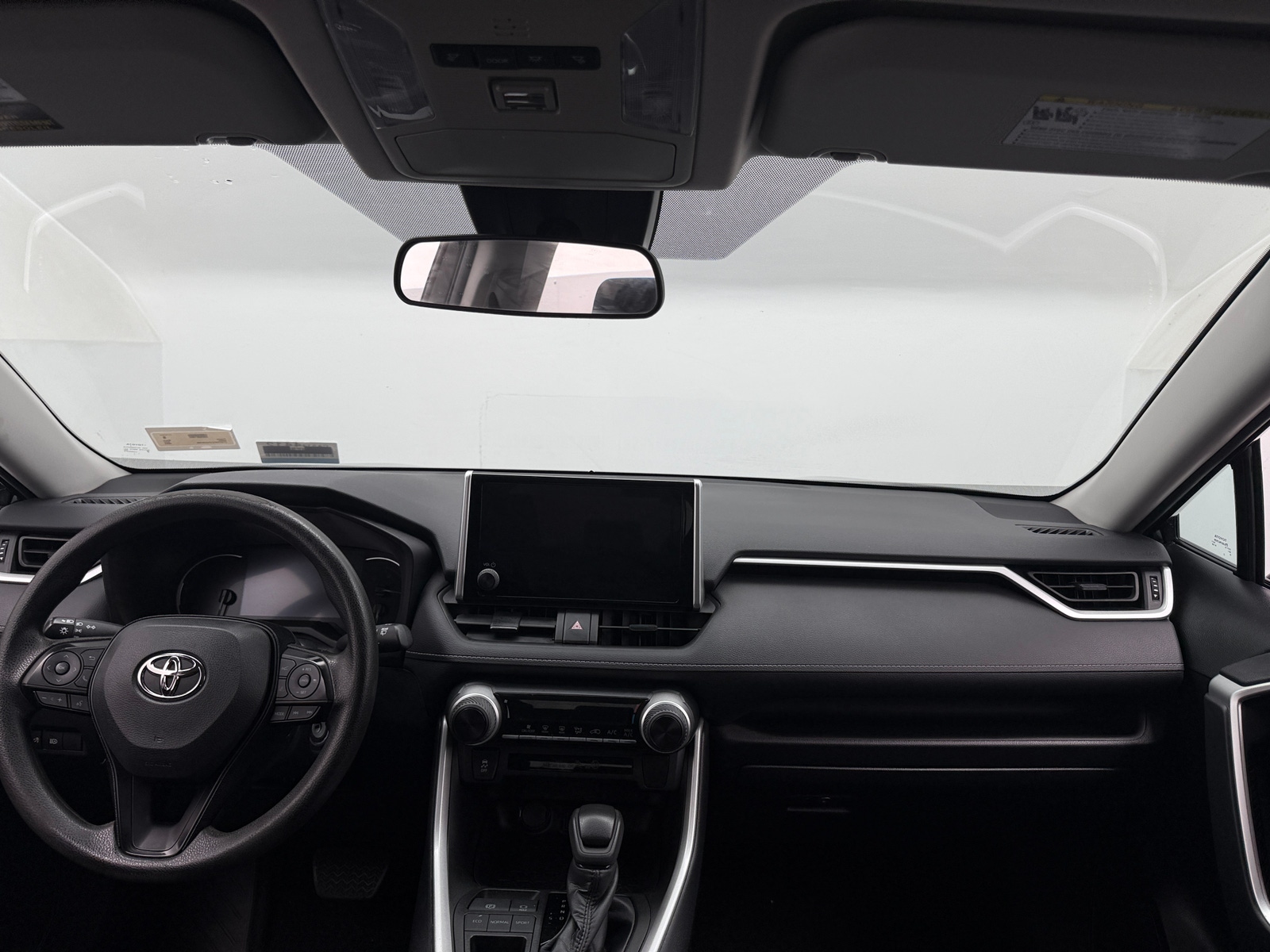 Thumbnail: 2023 Toyota RAV4 - 3