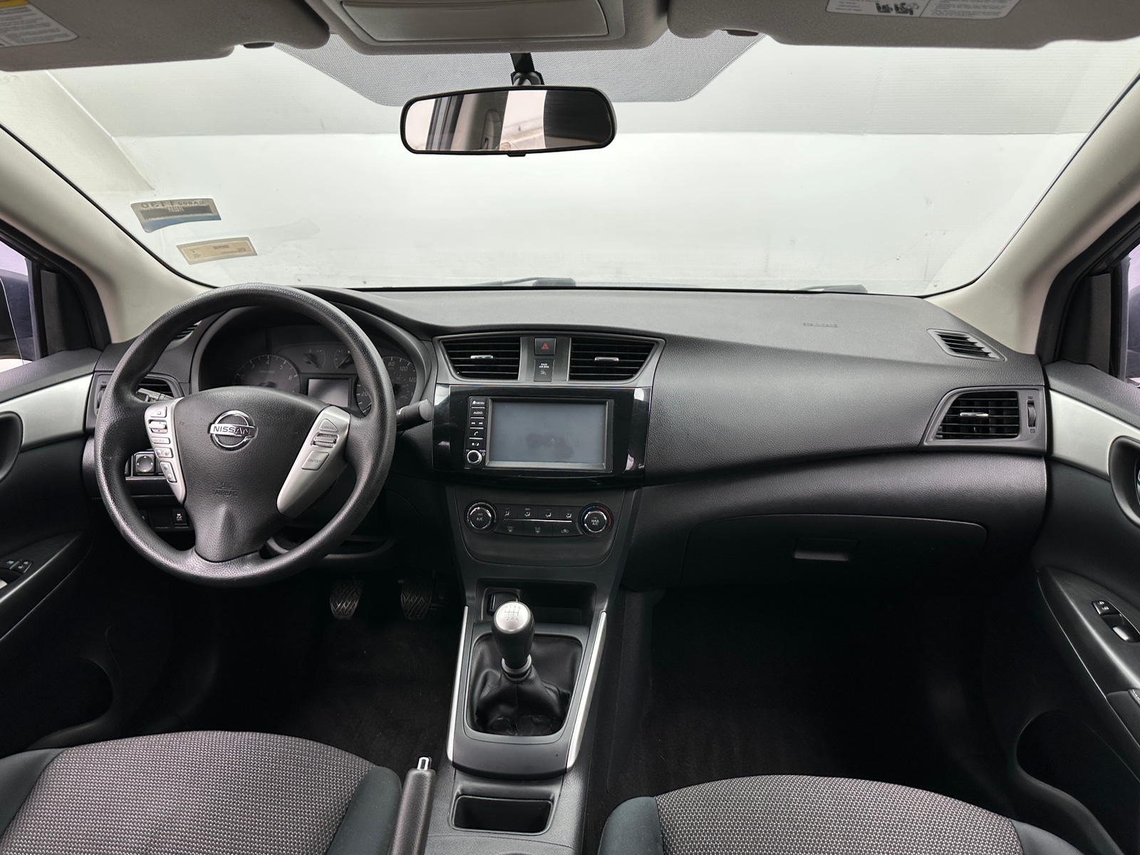 Thumbnail: 2019 Nissan Sentra - 3