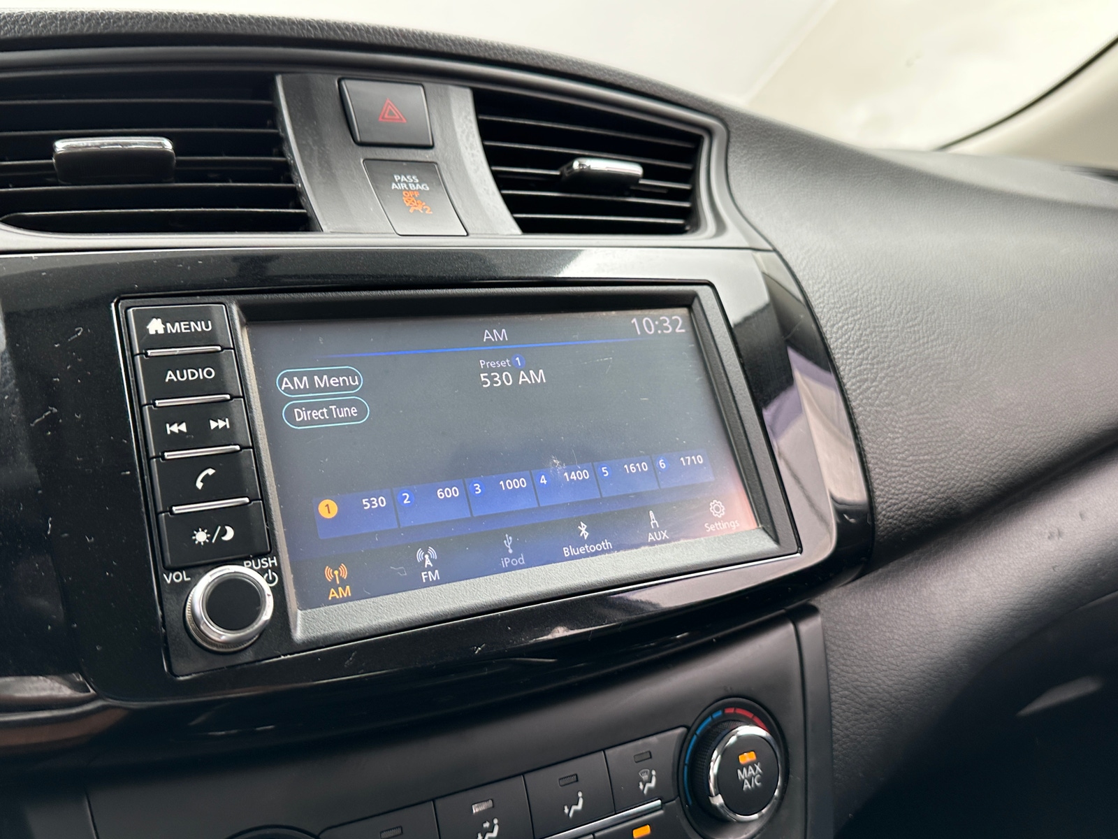 Thumbnail: 2019 Nissan Sentra - 4