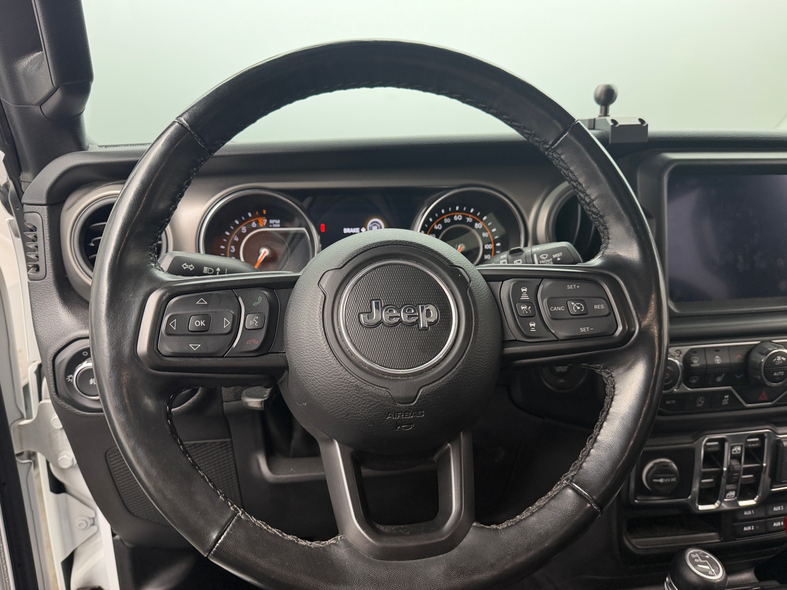 Thumbnail: 2022 Jeep Wrangler - 5