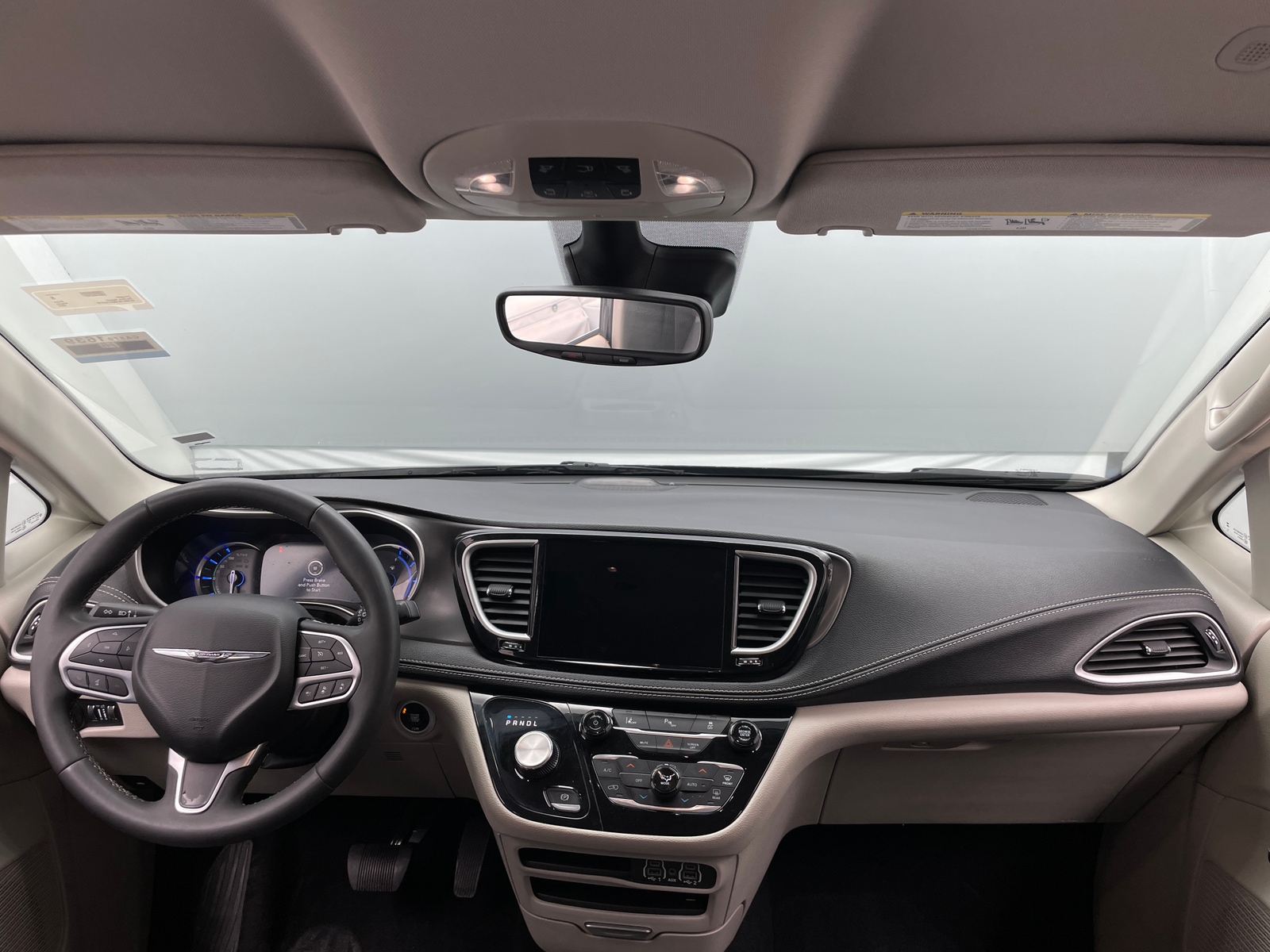 Thumbnail: 2024 Chrysler Pacifica - 2