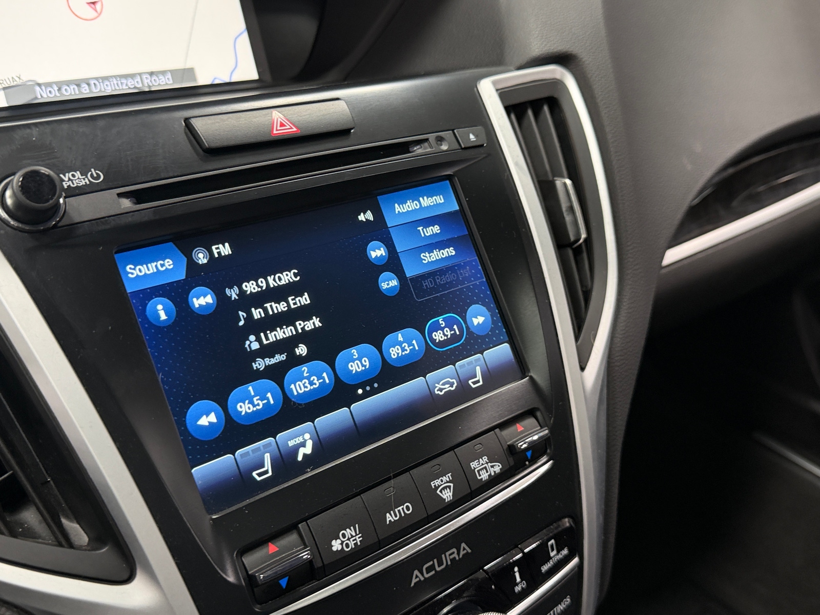 Thumbnail: 2020 Acura TLX - 3