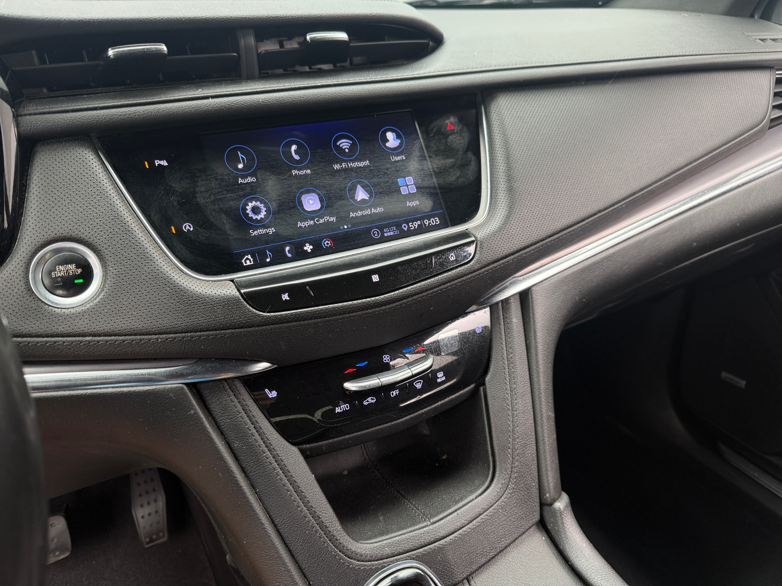 Thumbnail: 2020 Cadillac XT5 - 3