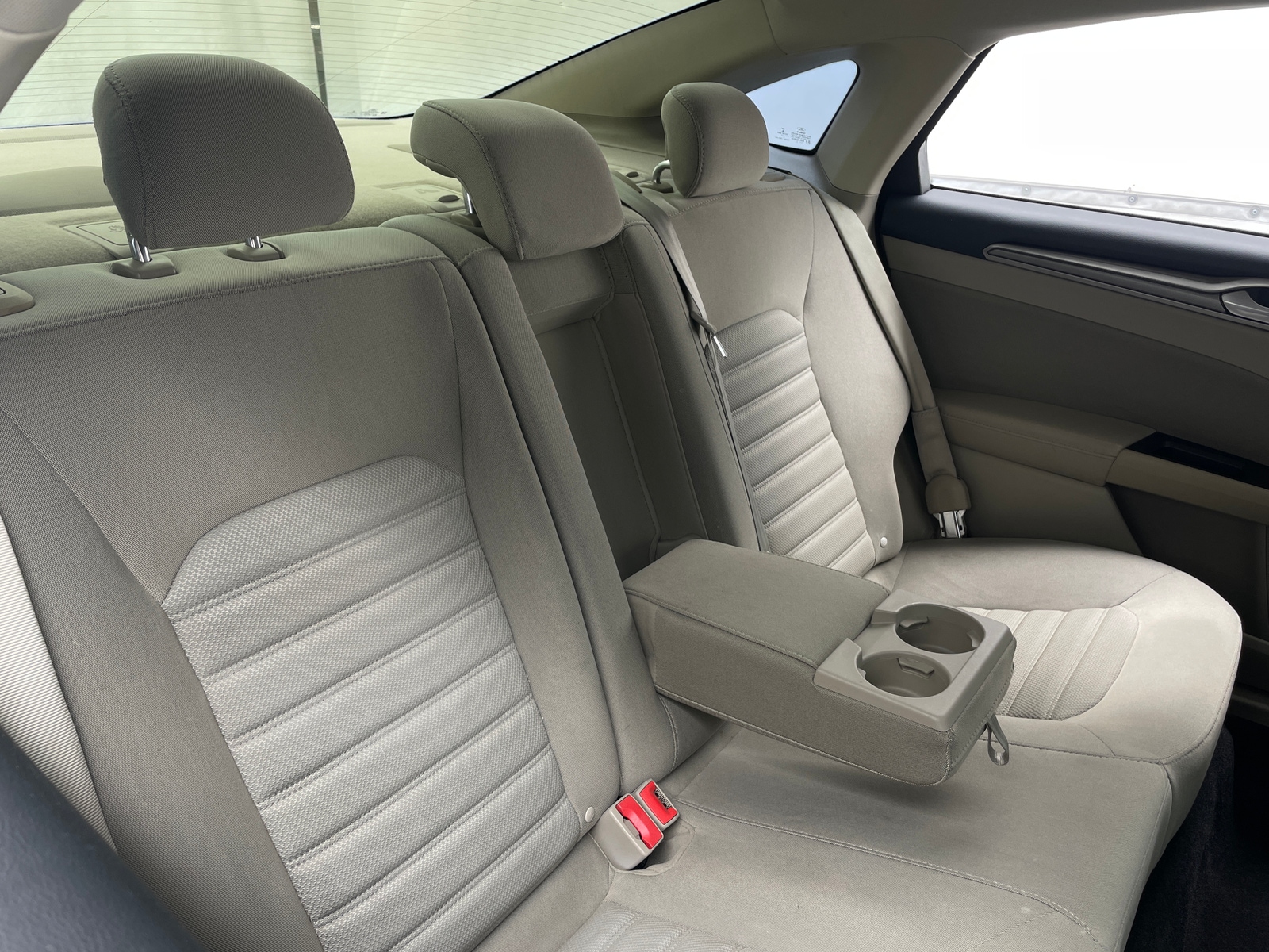 Thumbnail: 2017 Ford Fusion - 6
