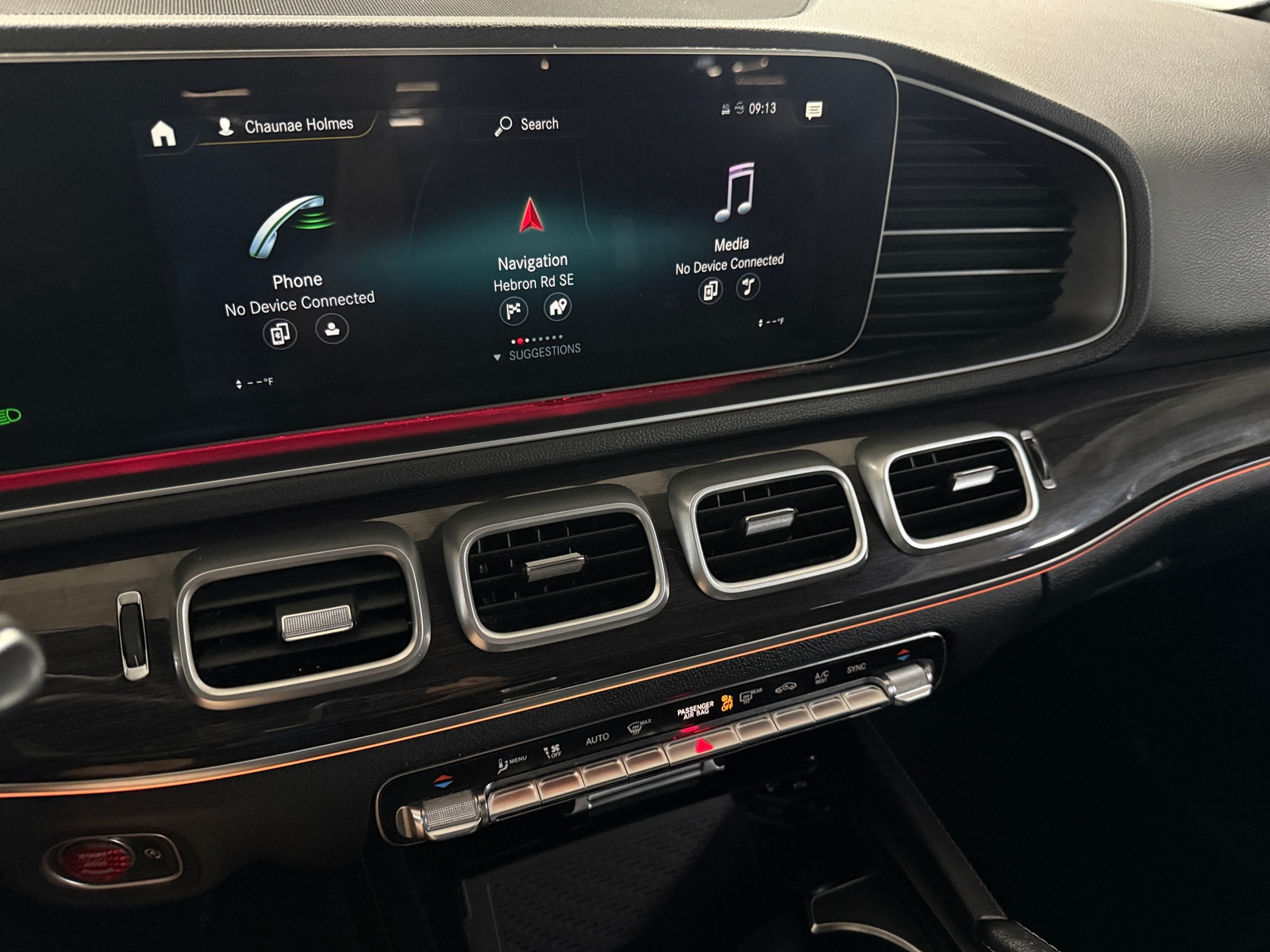 Thumbnail: 2020 Mercedes-Benz GLE - 3