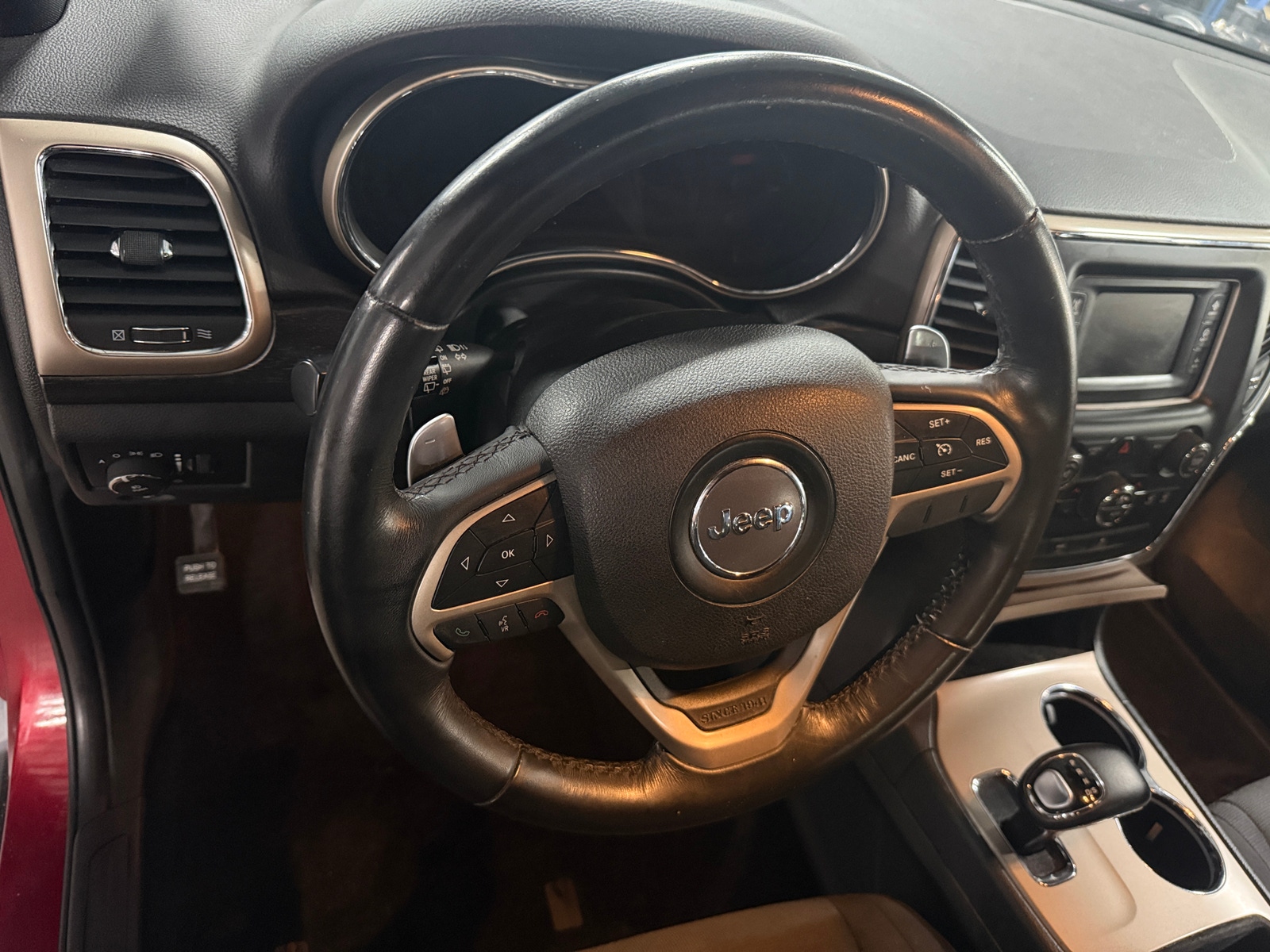 Thumbnail: 2015 Jeep Grand Cherokee - 5