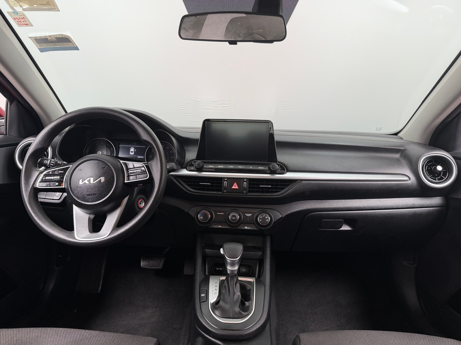 Thumbnail: 2024 Kia Forte - 3