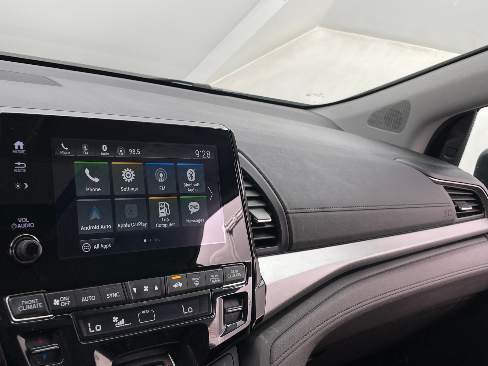 Thumbnail: 2018 Honda Odyssey - 3