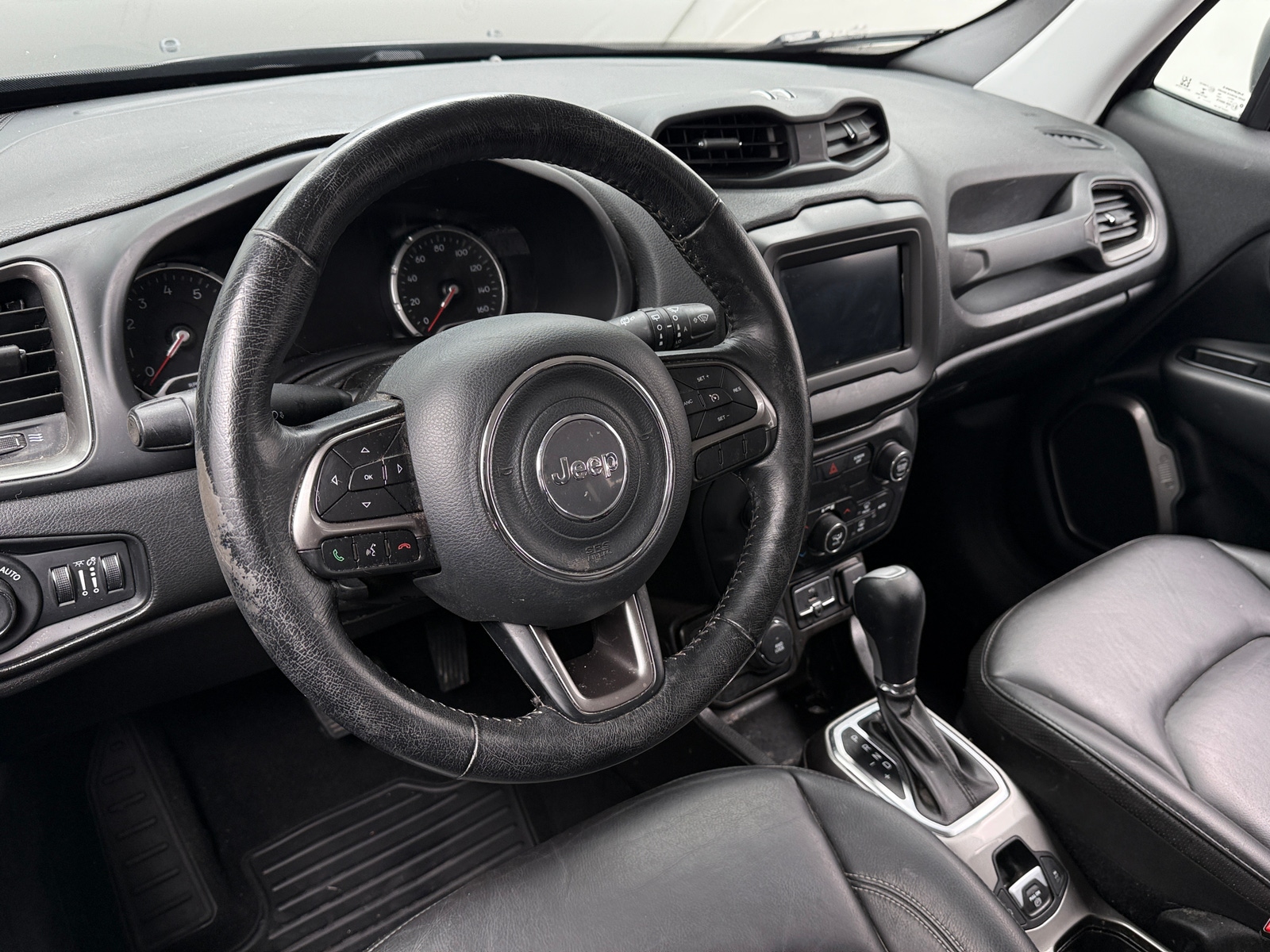 Thumbnail: 2020 Jeep Renegade - 4