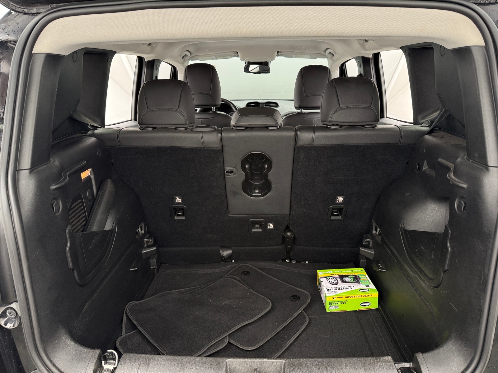 Thumbnail: 2020 Jeep Renegade - 6