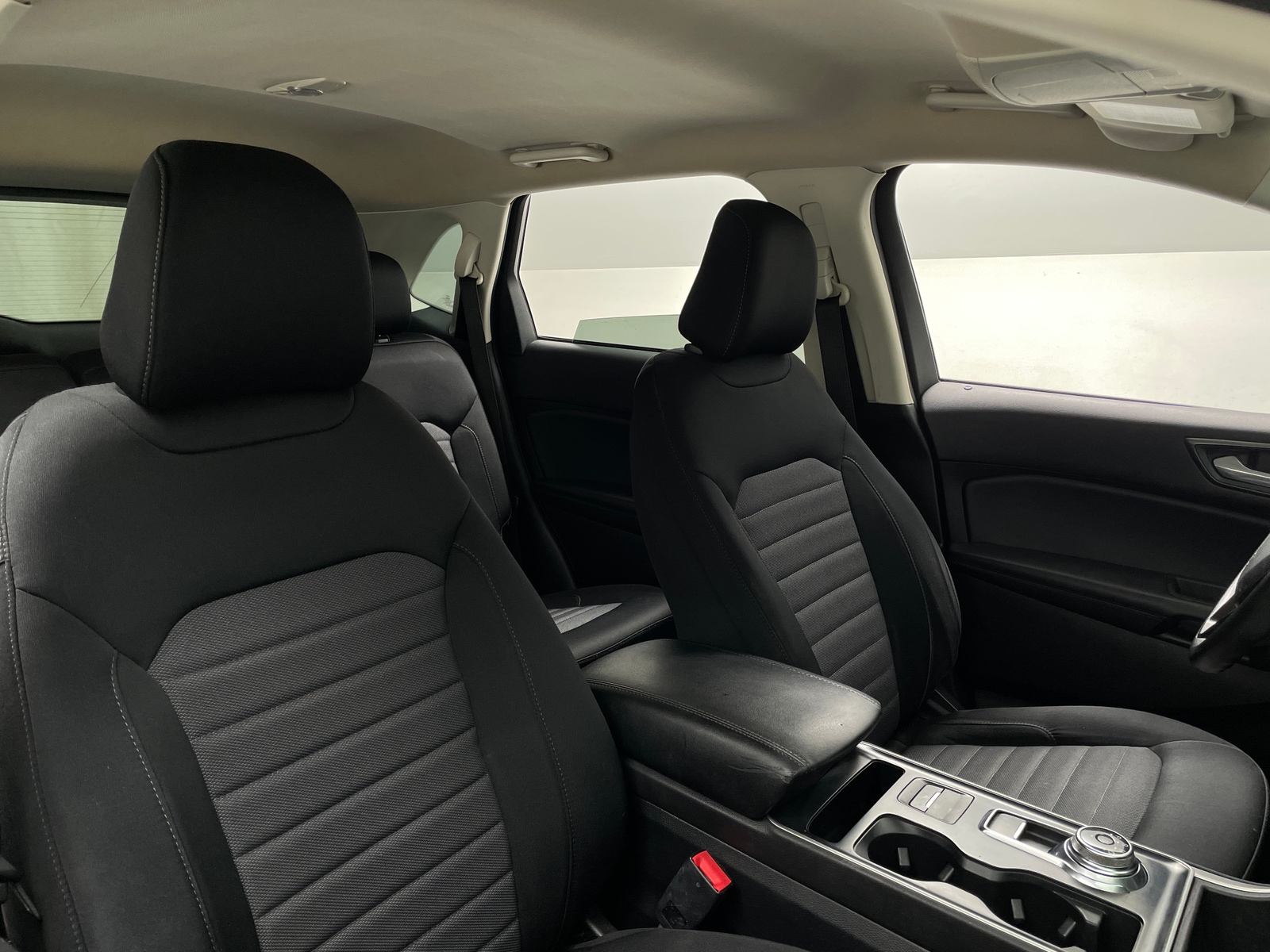 Thumbnail: 2022 Ford Edge - 2