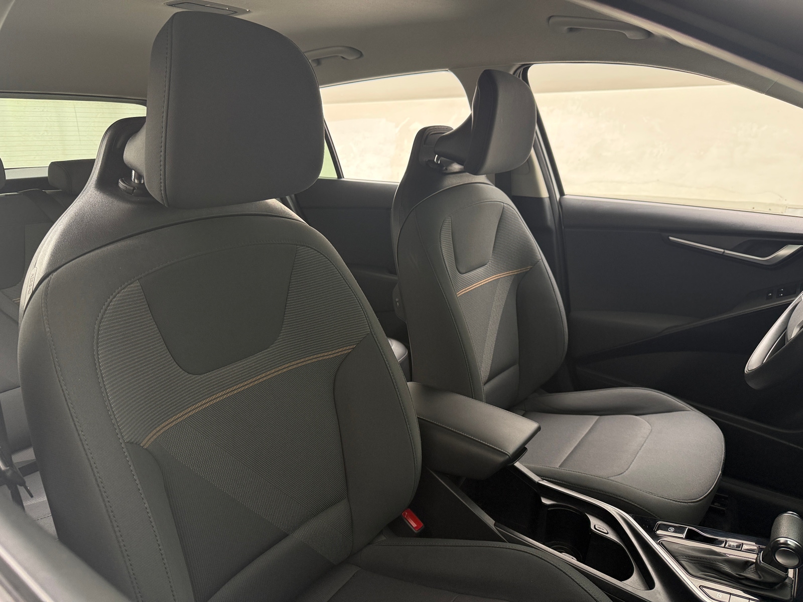 Thumbnail: 2025 Kia Niro - 2