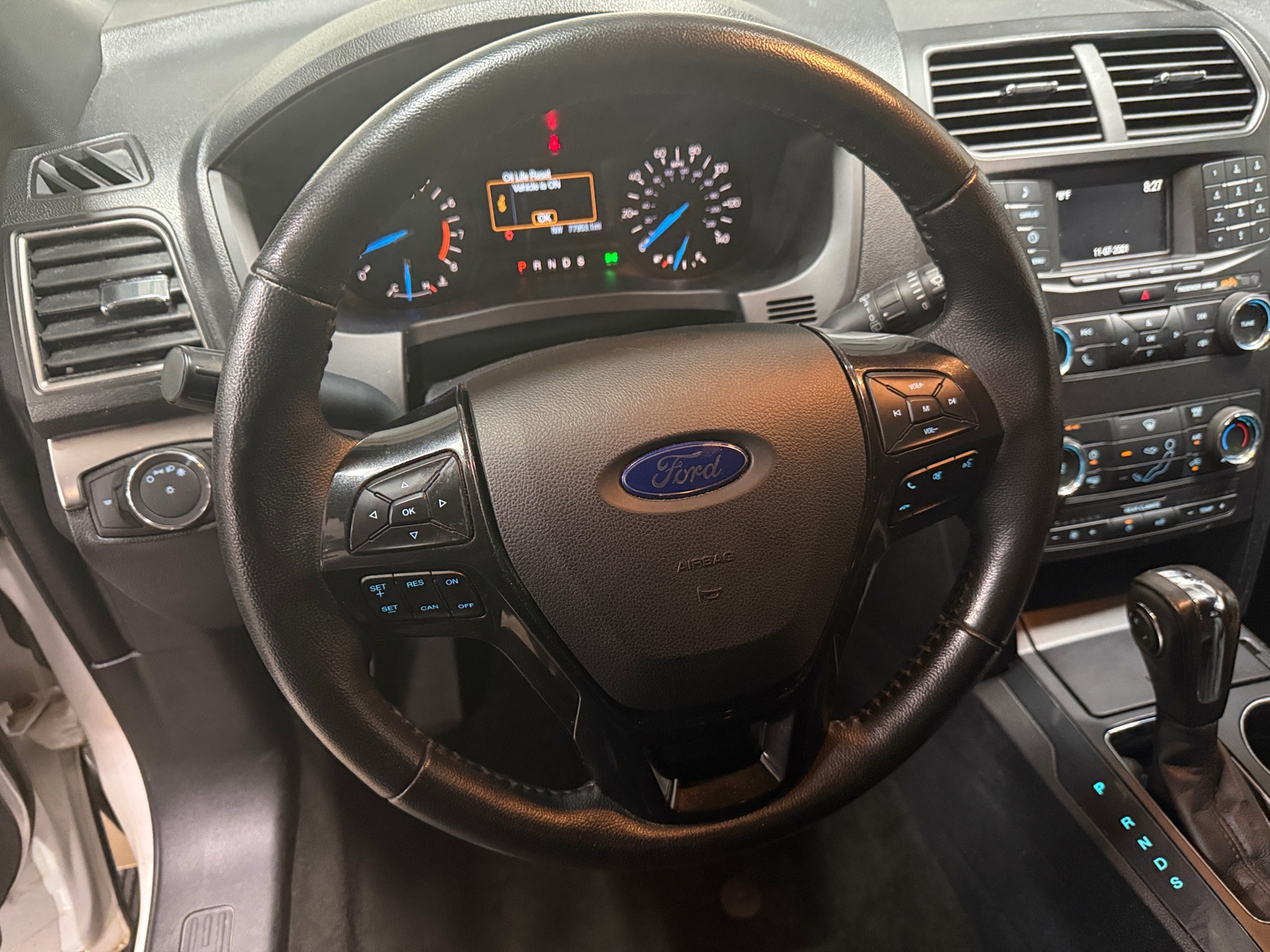 Thumbnail: 2018 Ford Explorer - 5