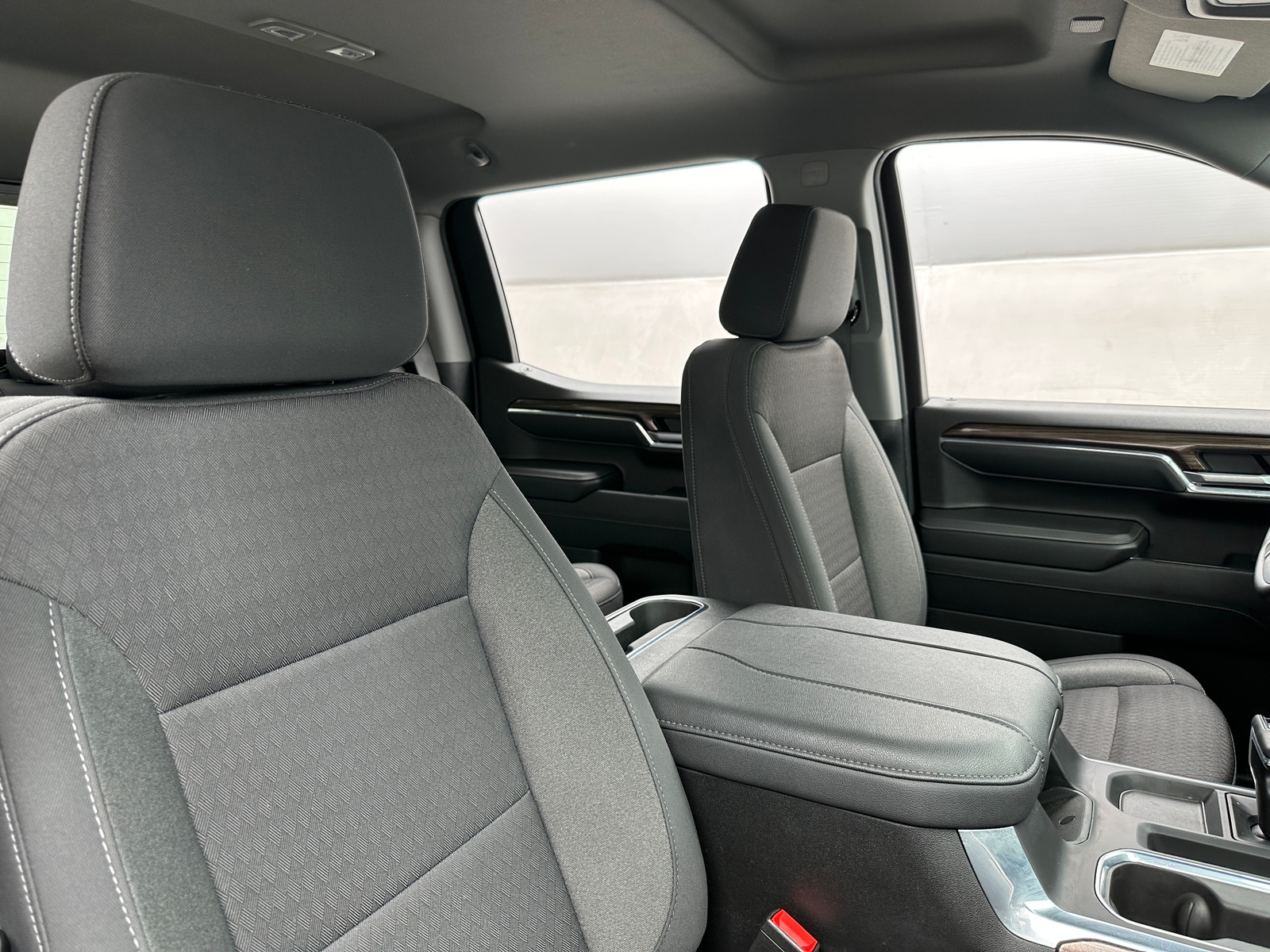 Thumbnail: 2023 Chevrolet Silverado 1500 - 2