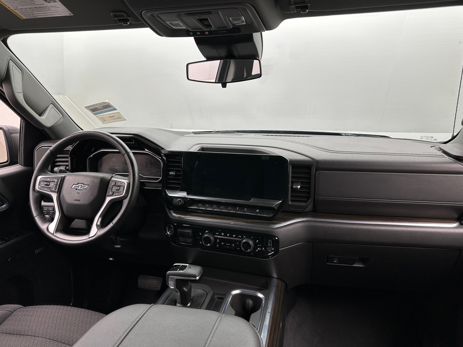 Thumbnail: 2023 Chevrolet Silverado 1500 - 3