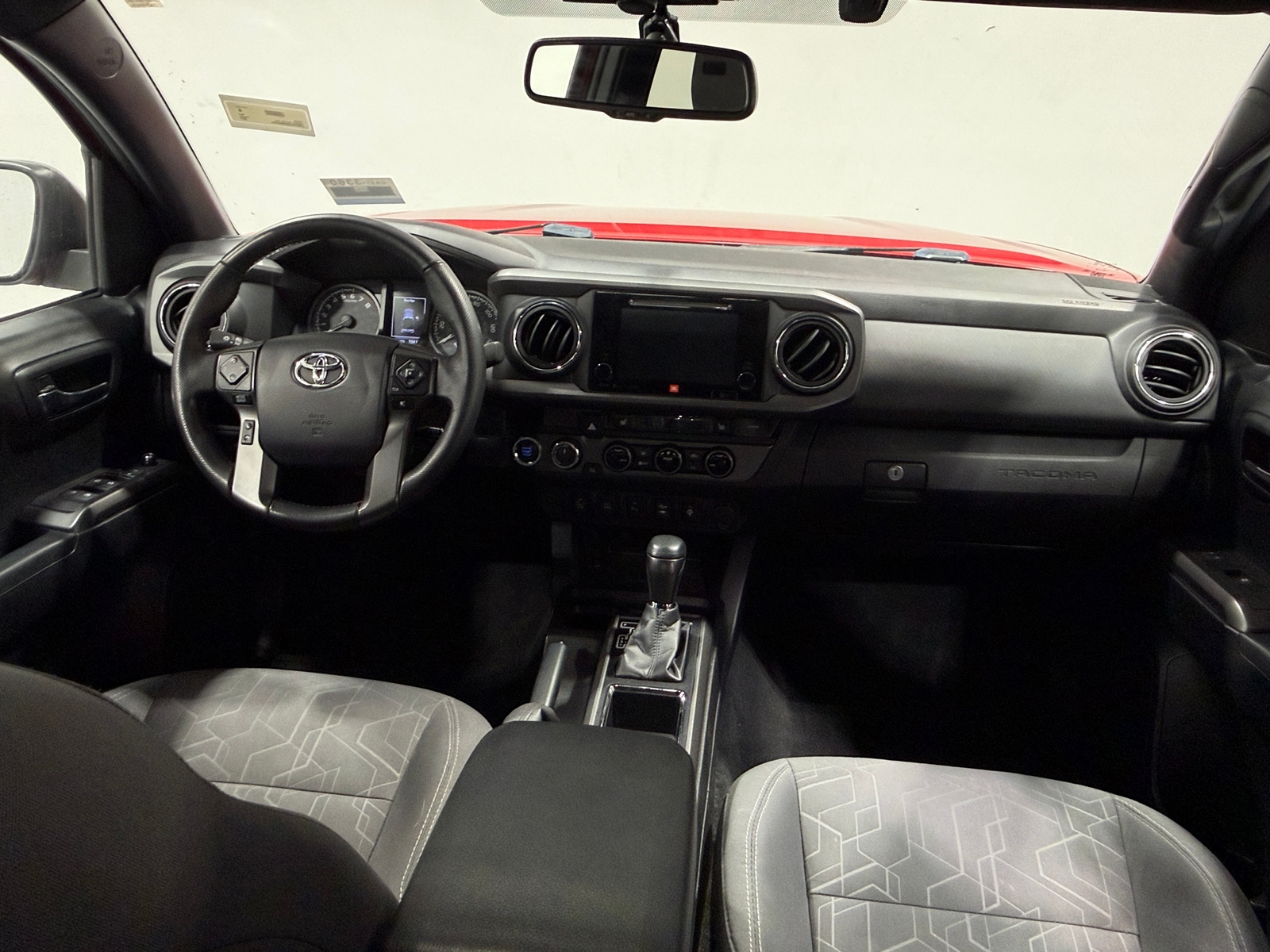 Thumbnail: 2017 Toyota Tacoma - 3