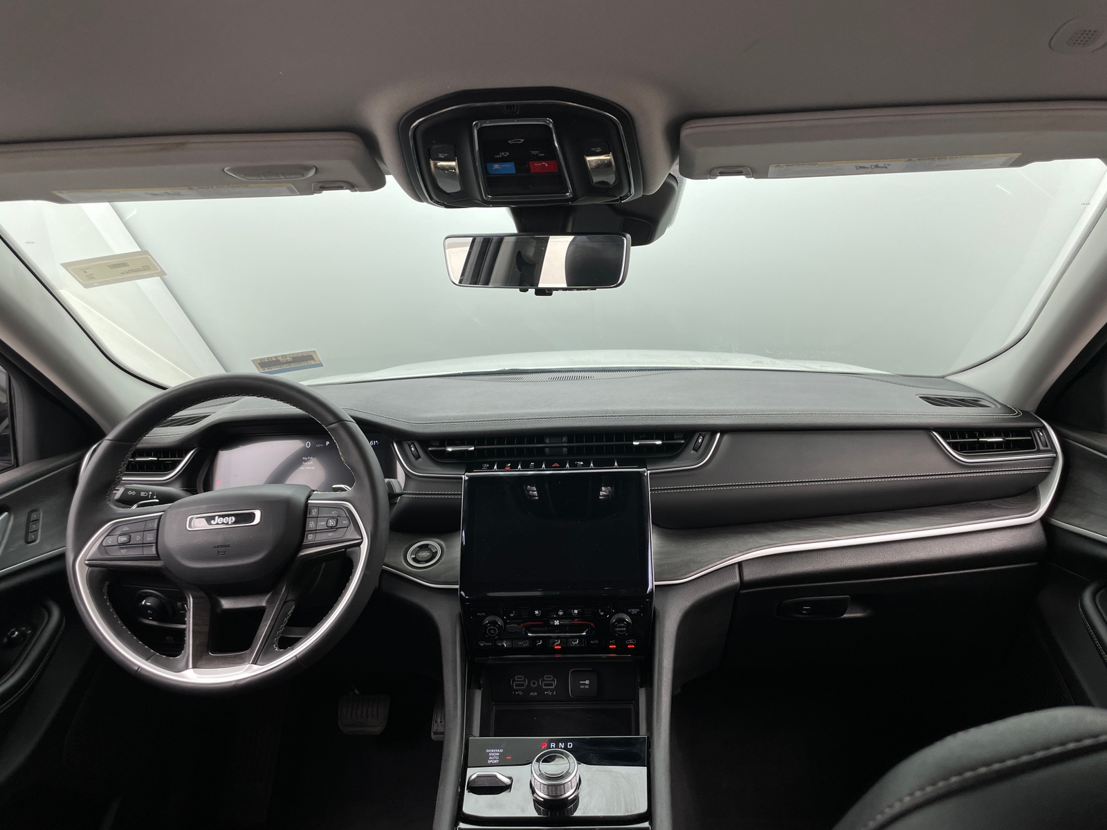 Thumbnail: 2023 Jeep Grand Cherokee L - 3