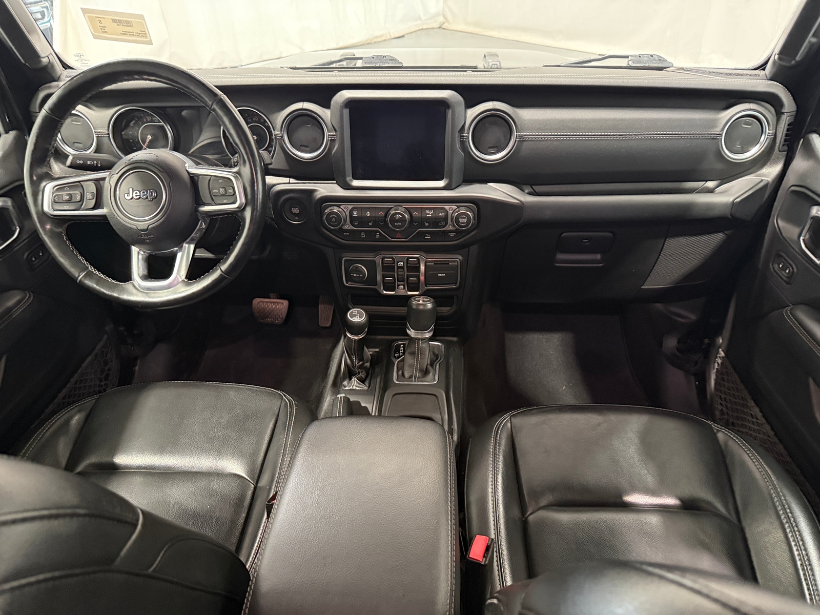 Thumbnail: 2022 Jeep Wrangler - 2