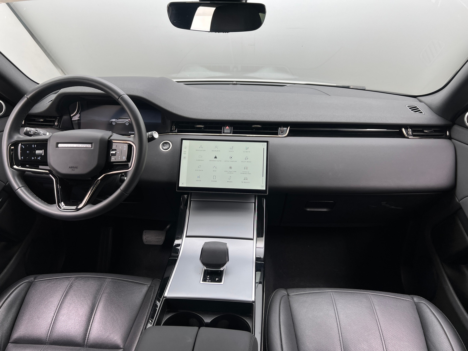 Thumbnail: 2024 Land Rover Range Rover Evoque - 2