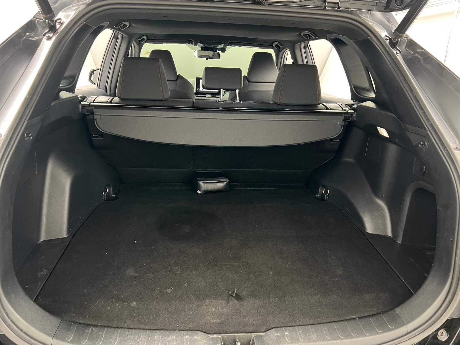 Thumbnail: 2023 Toyota RAV4 - 7