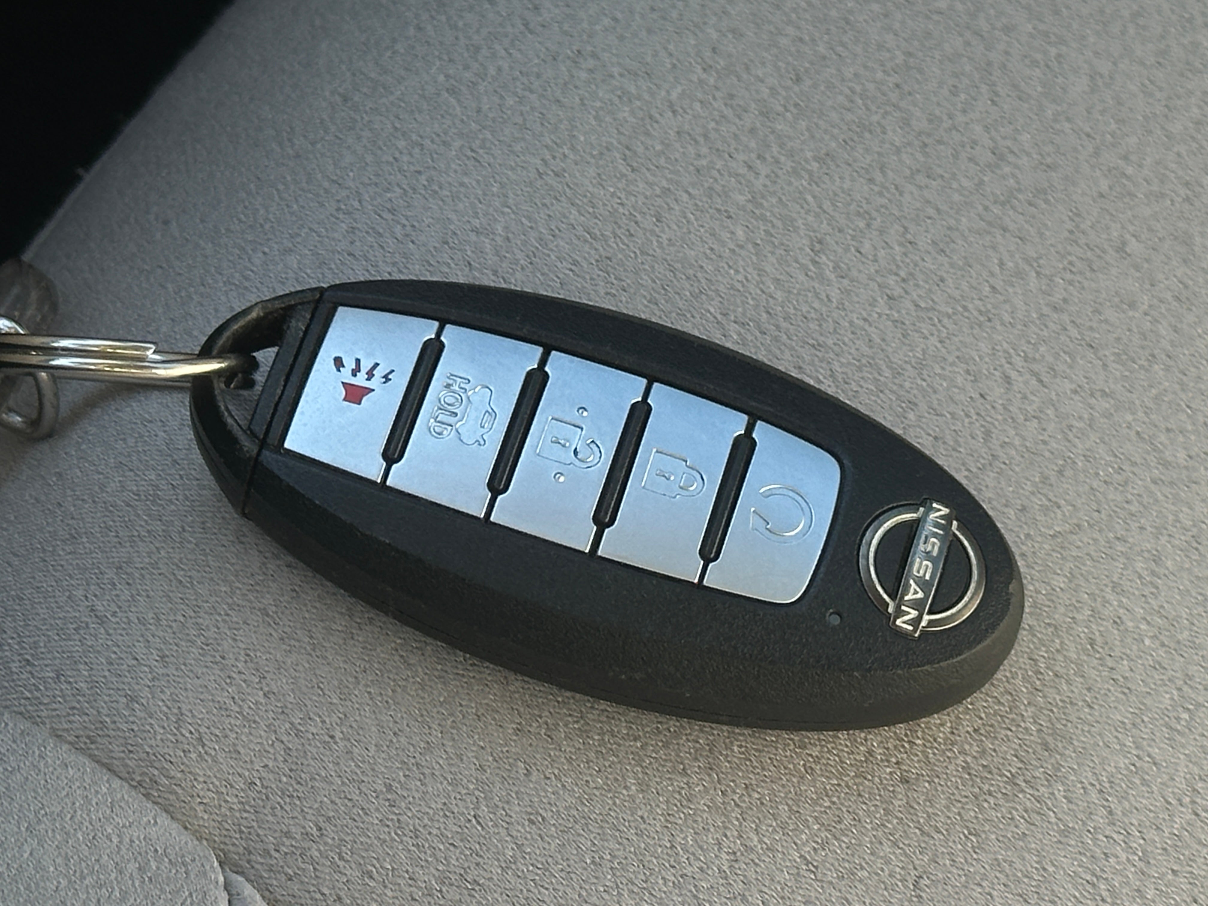 2025 Nissan Altima SV - Photo 14