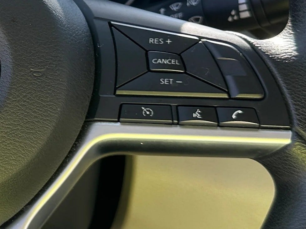 2025 Nissan Altima SV - Photo 17