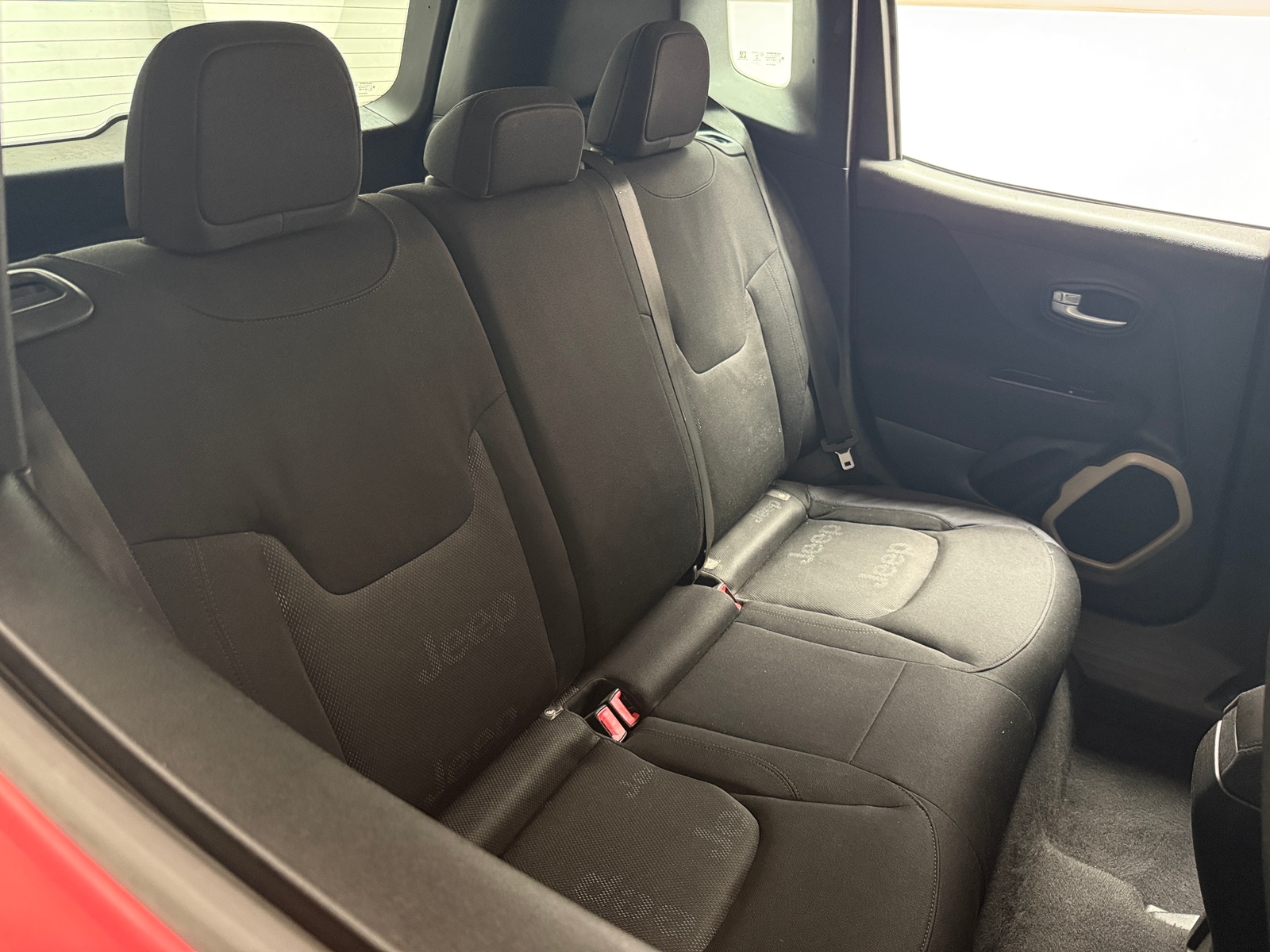 Thumbnail: 2017 Jeep Renegade - 6