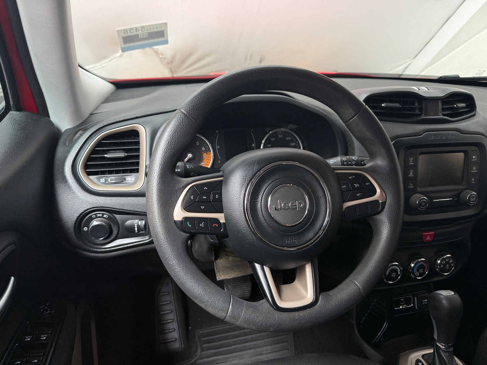 Thumbnail: 2017 Jeep Renegade - 5