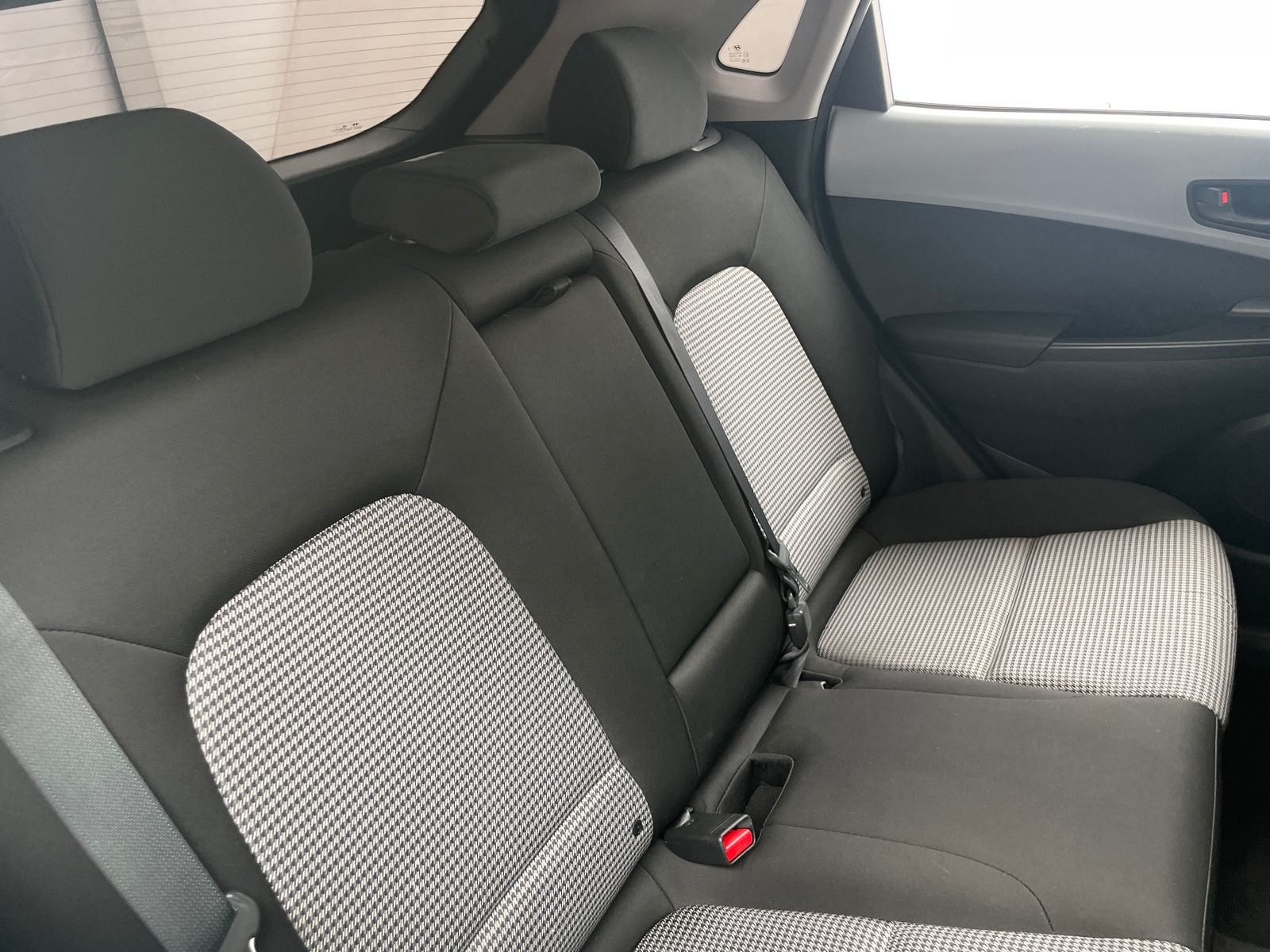 Thumbnail: 2021 Hyundai Kona - 6