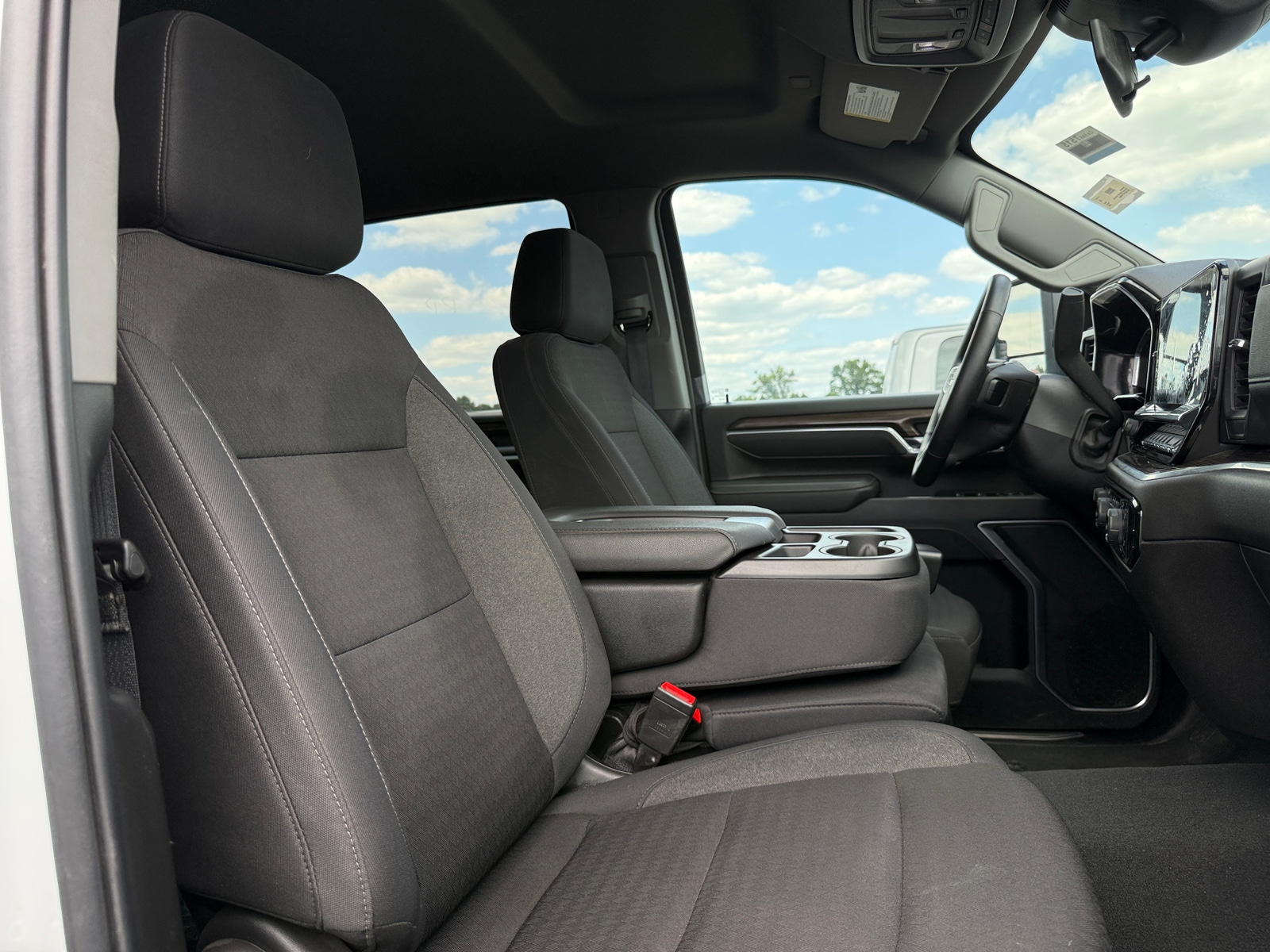 Thumbnail: 2026 Chevrolet Silverado 2500 - 2